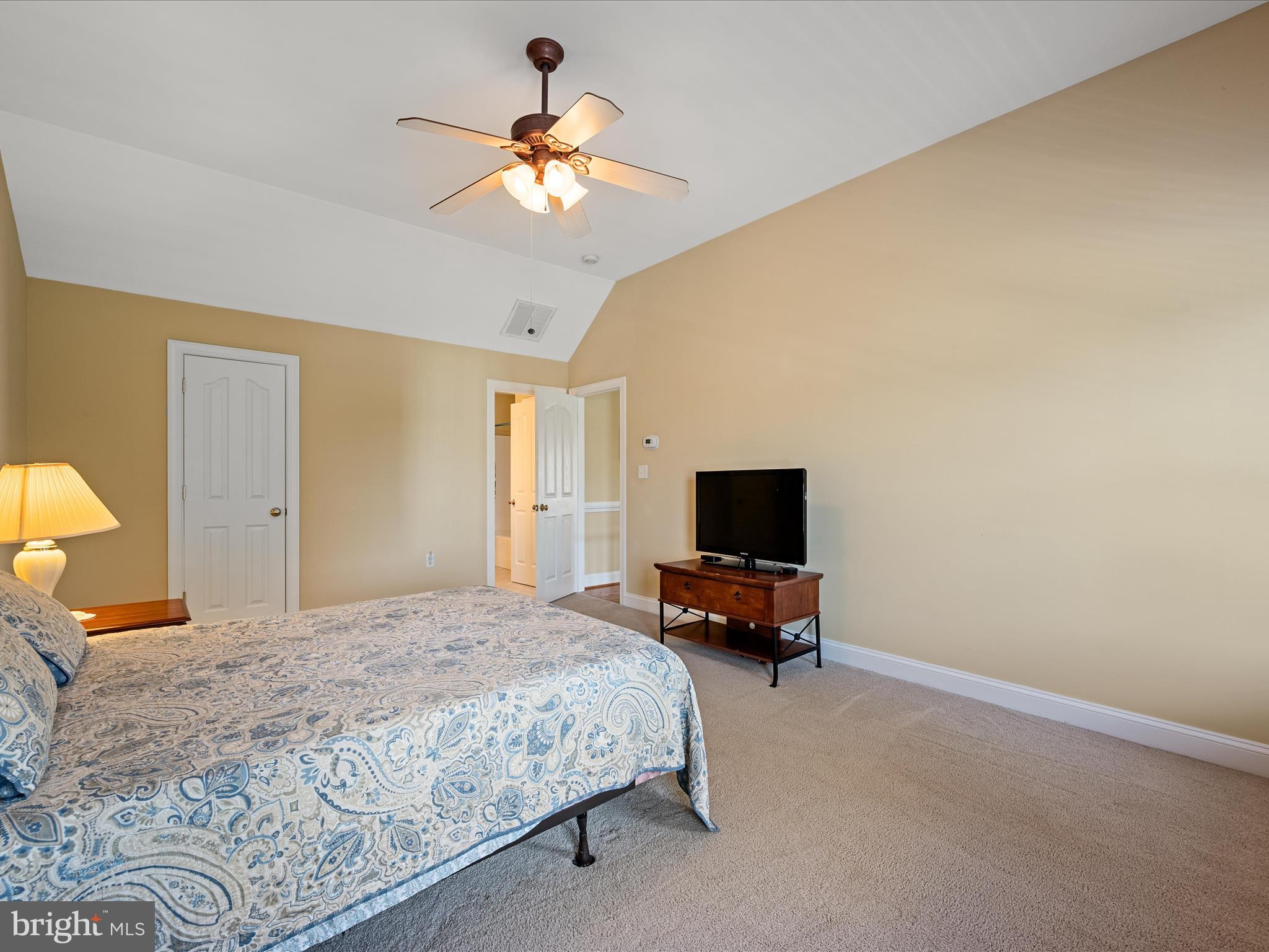 RAVEN WING - Residential