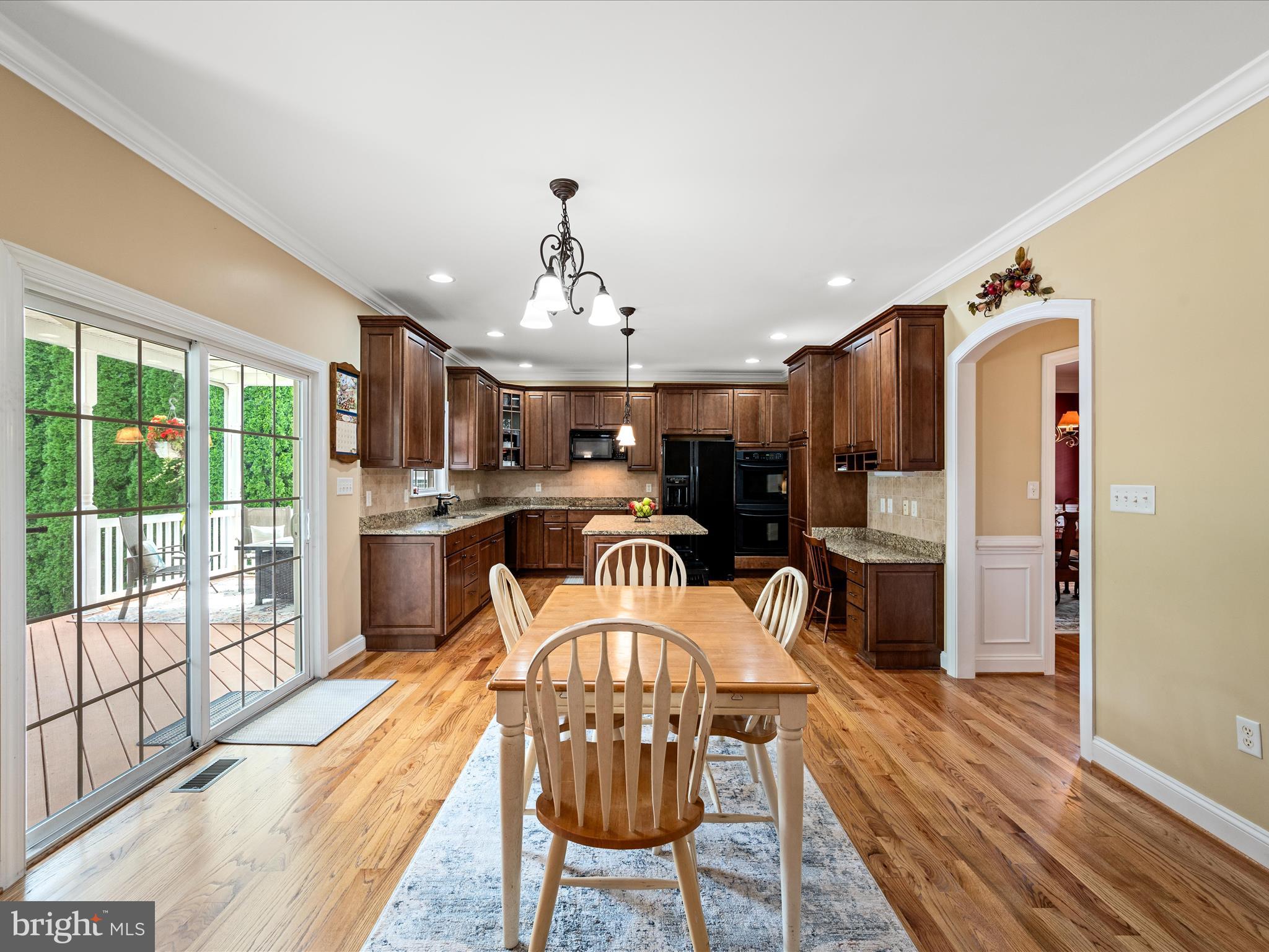 RAVEN WING - Residential