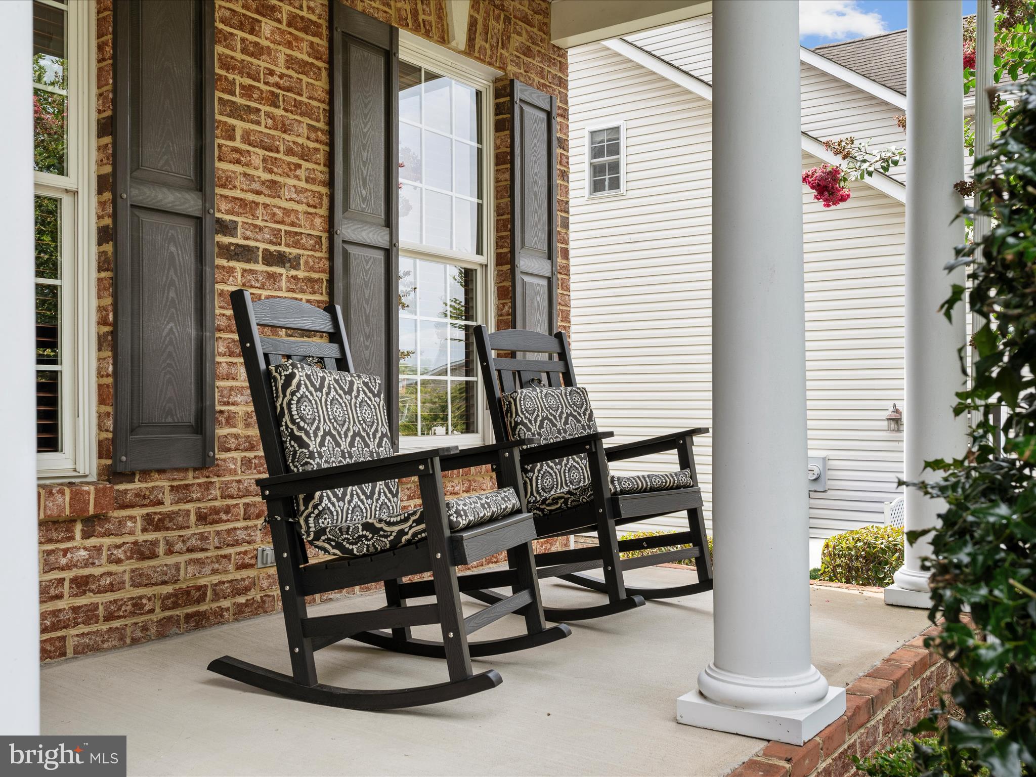 RAVEN WING - Residential