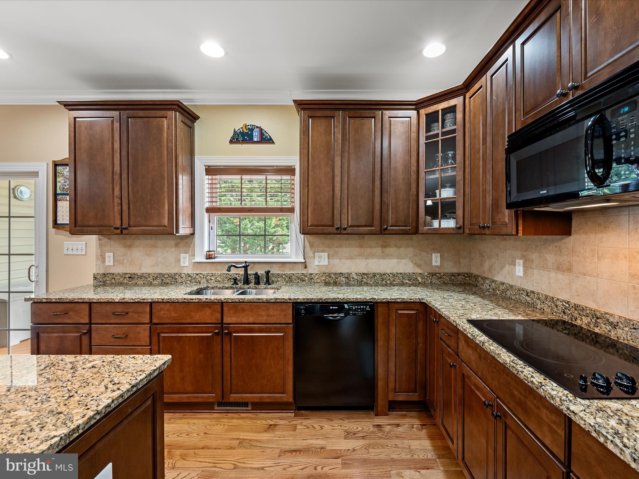 RAVEN WING - Residential