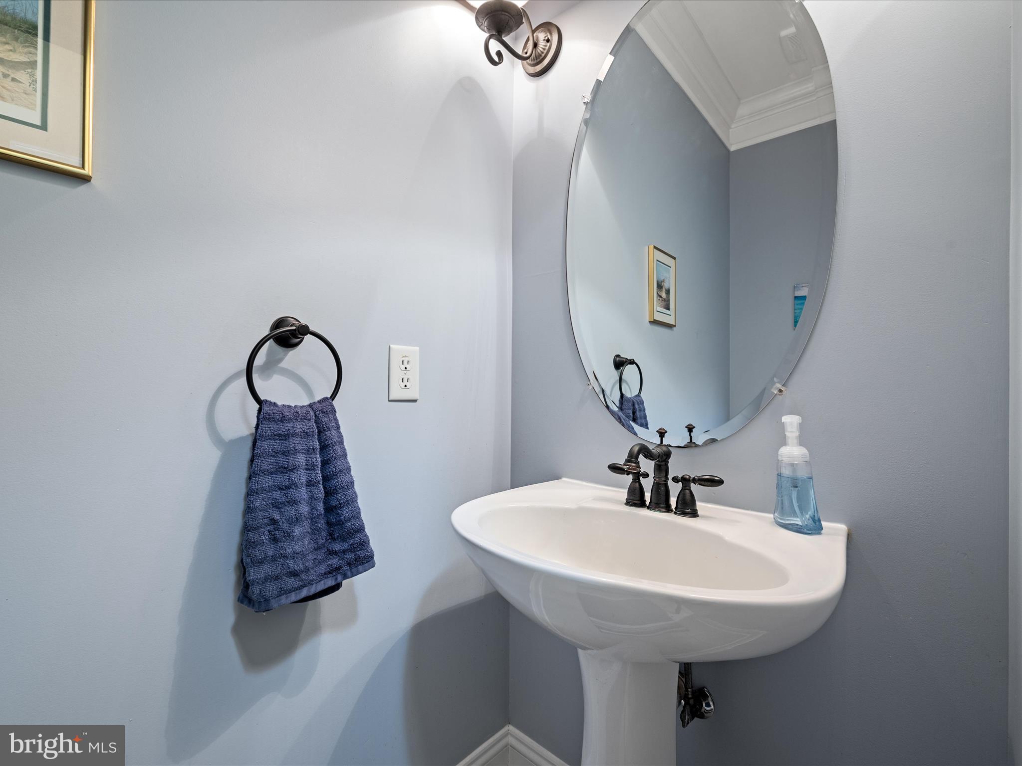 RAVEN WING - Residential