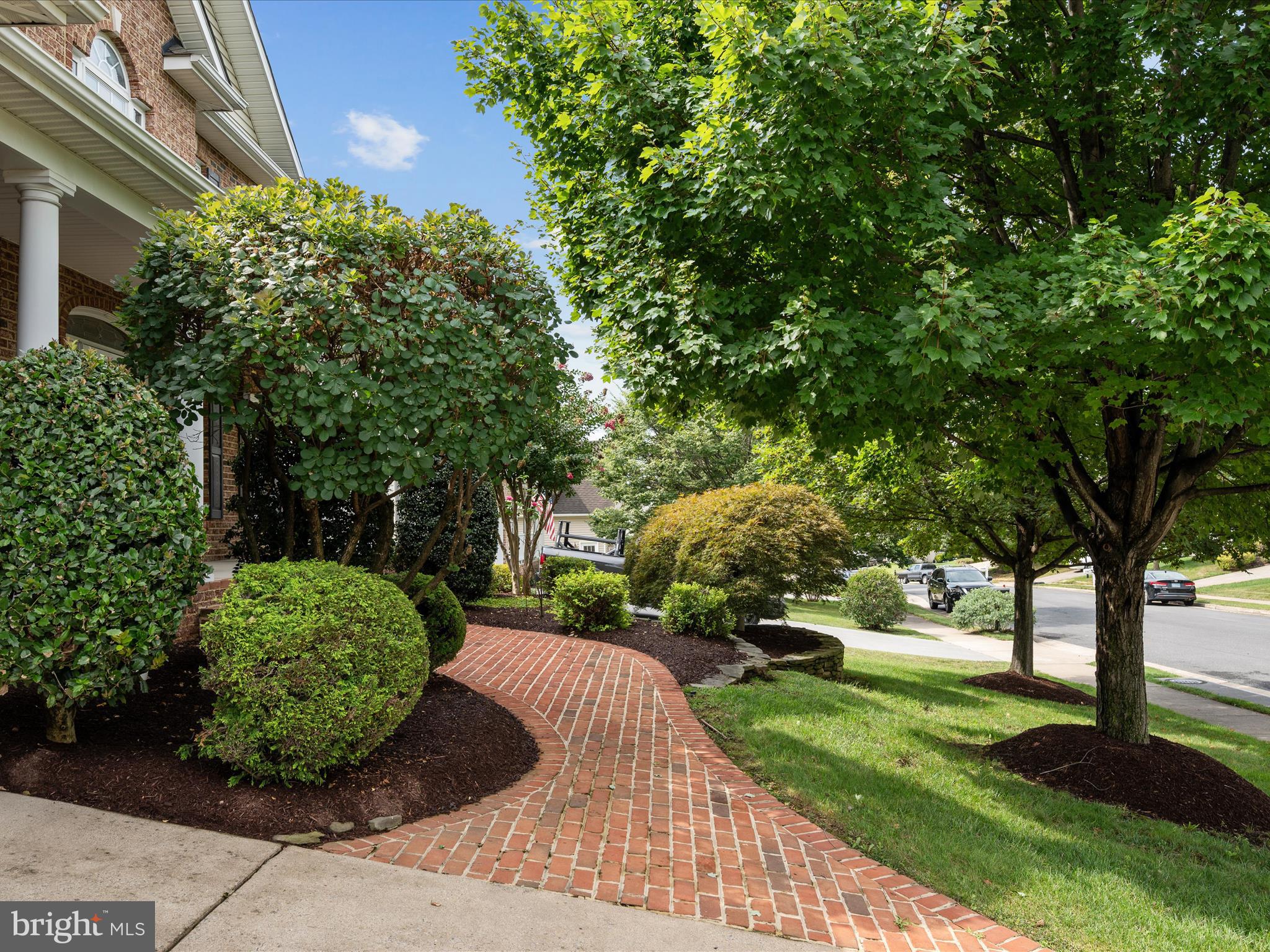 RAVEN WING - Residential