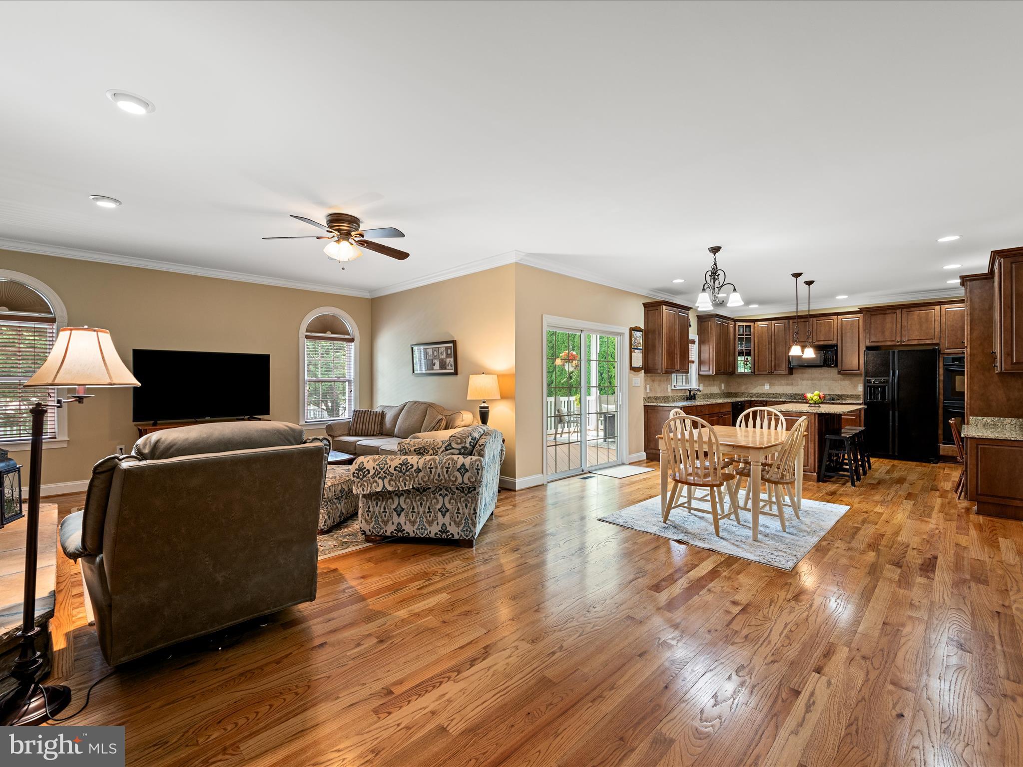 RAVEN WING - Residential