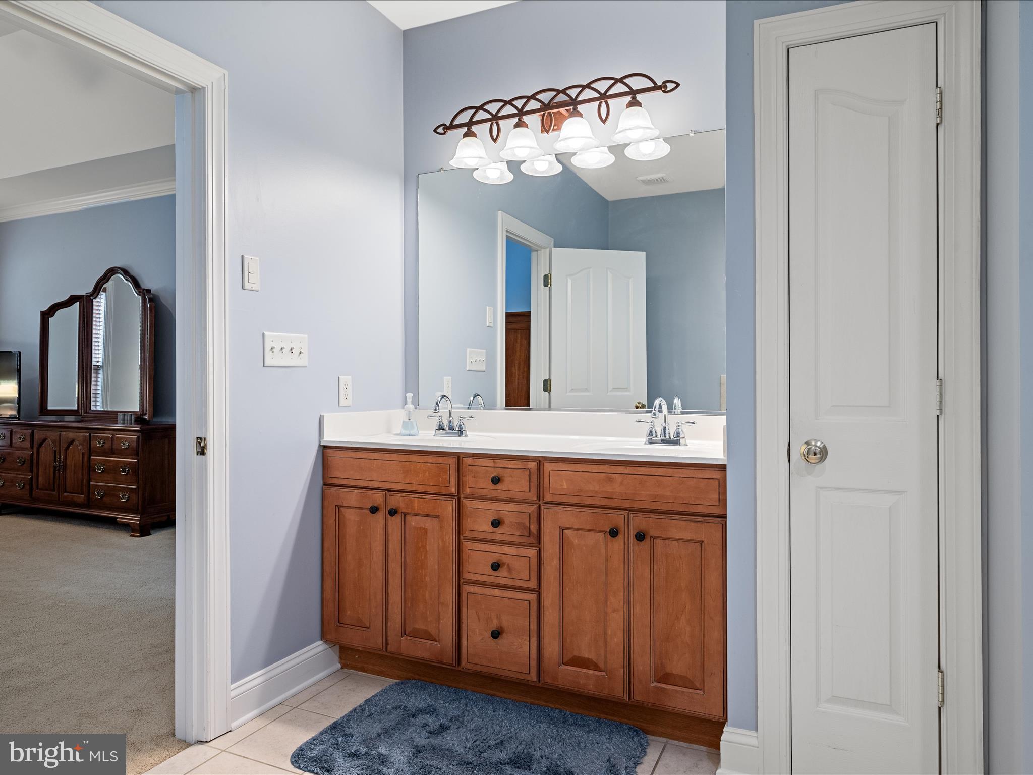 RAVEN WING - Residential