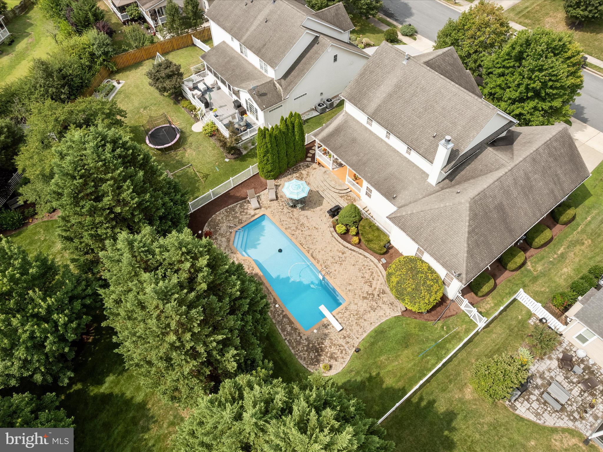 RAVEN WING - Residential