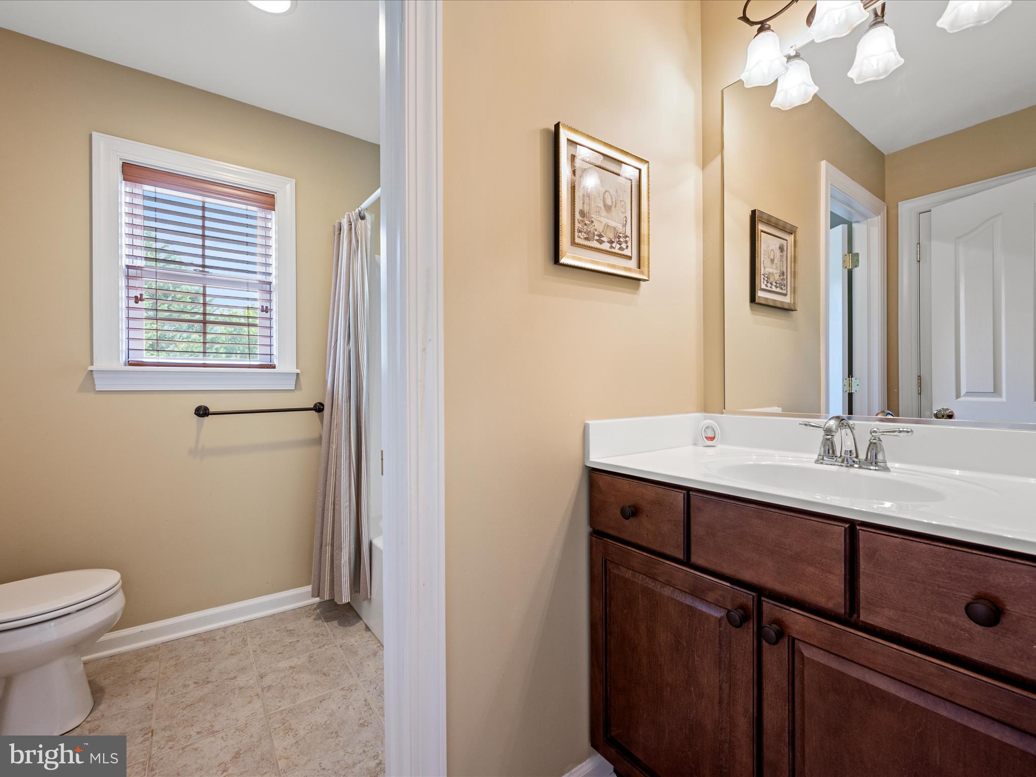 RAVEN WING - Residential