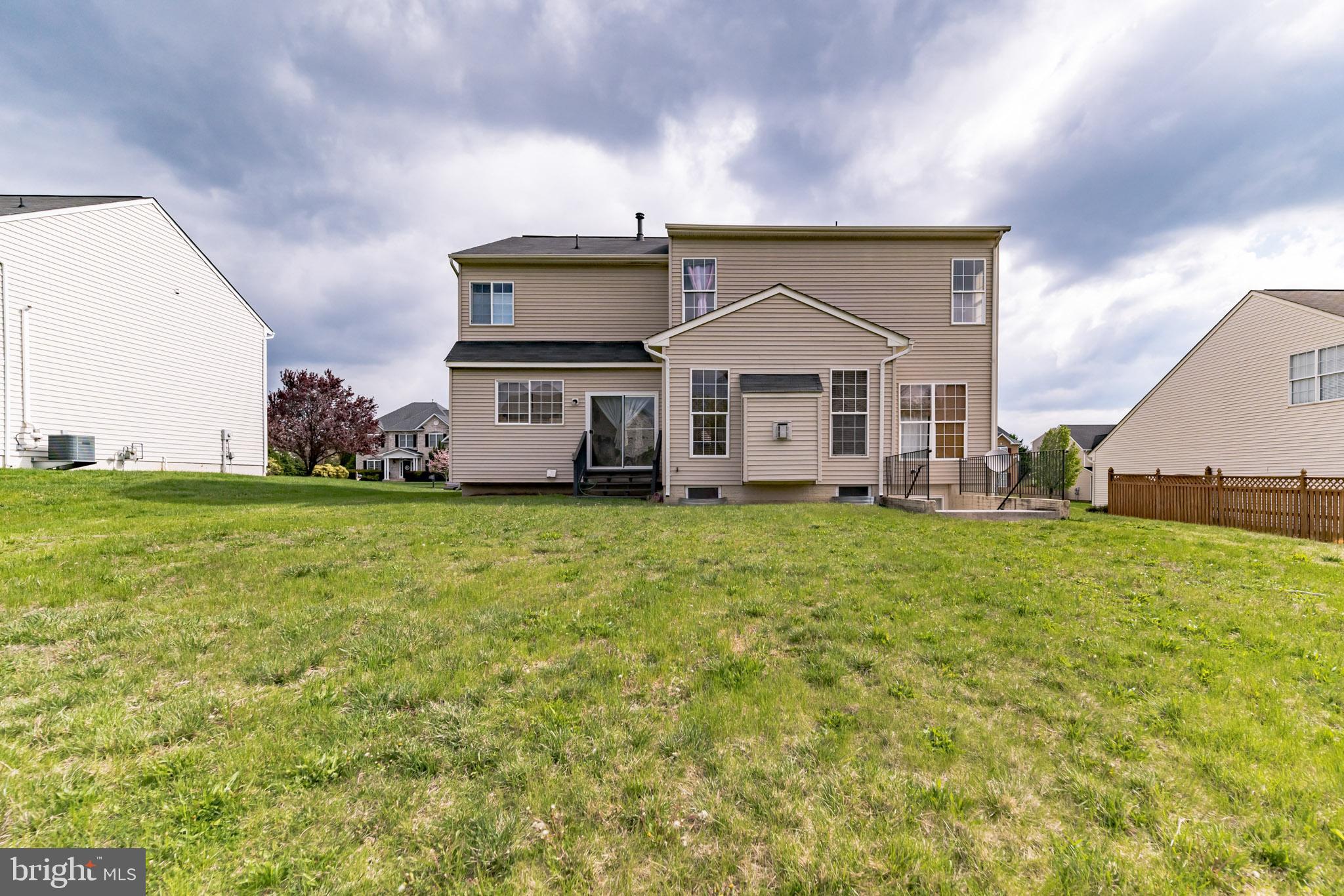 RED BUD RUN - Residential