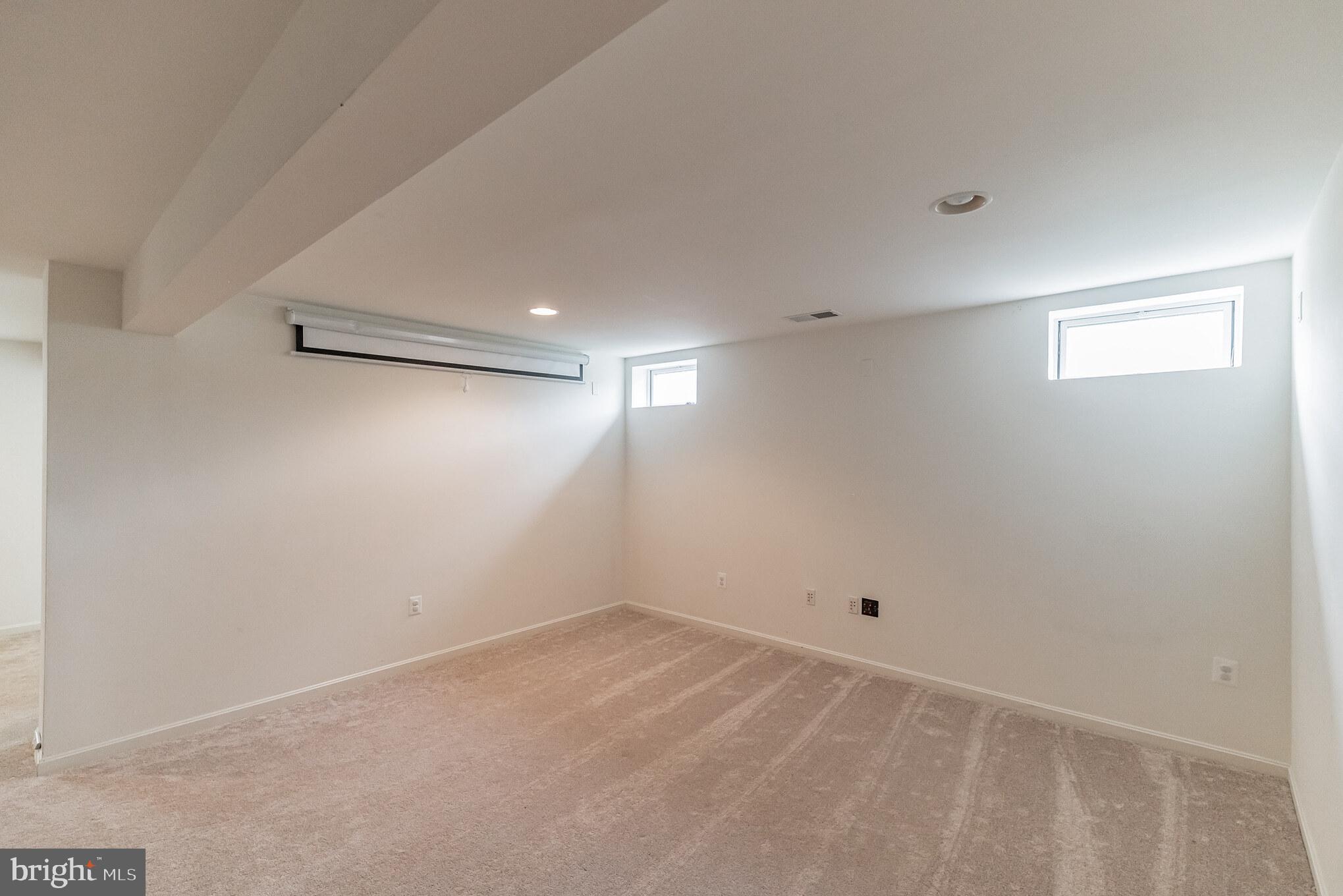 RED BUD RUN - Residential