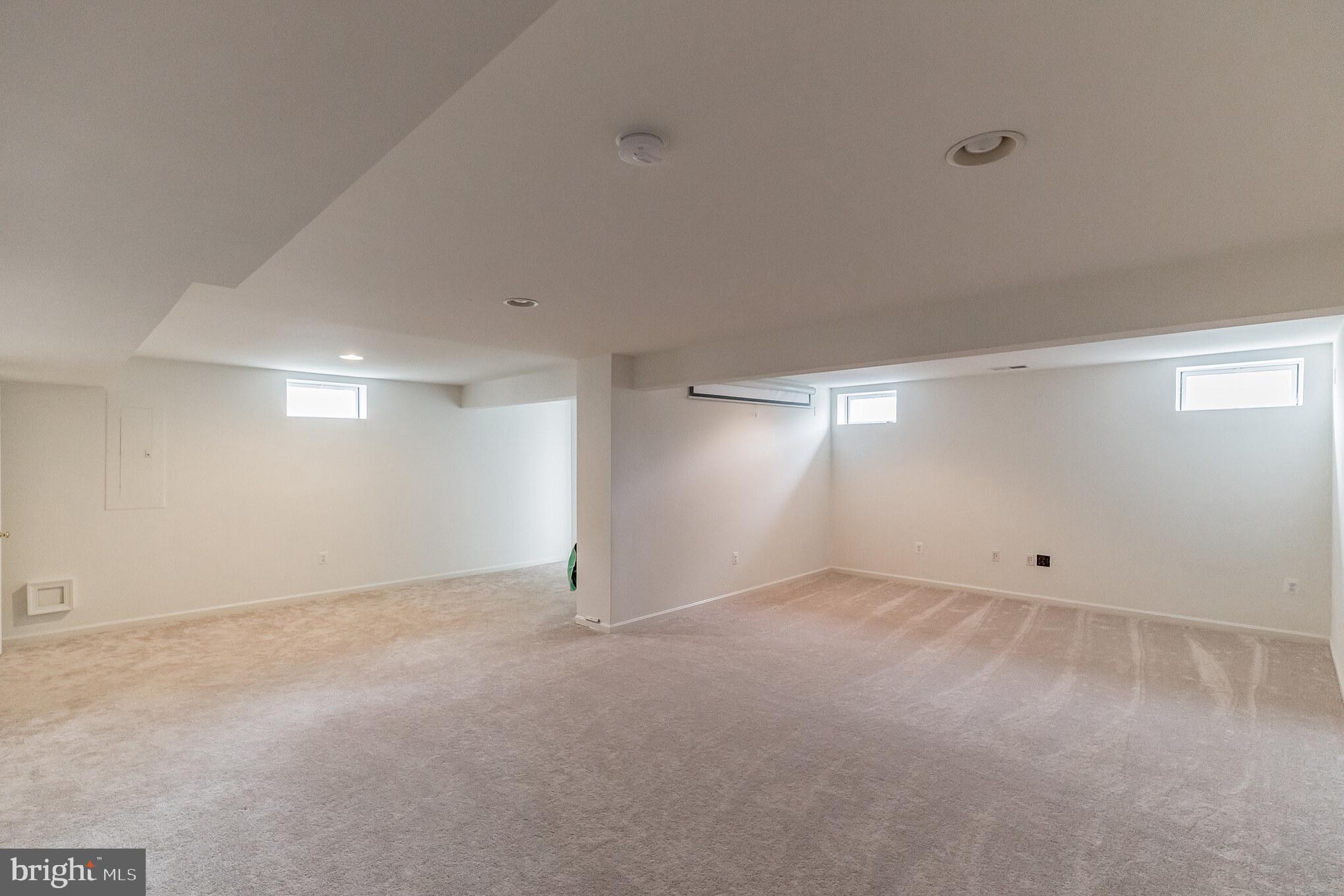 RED BUD RUN - Residential