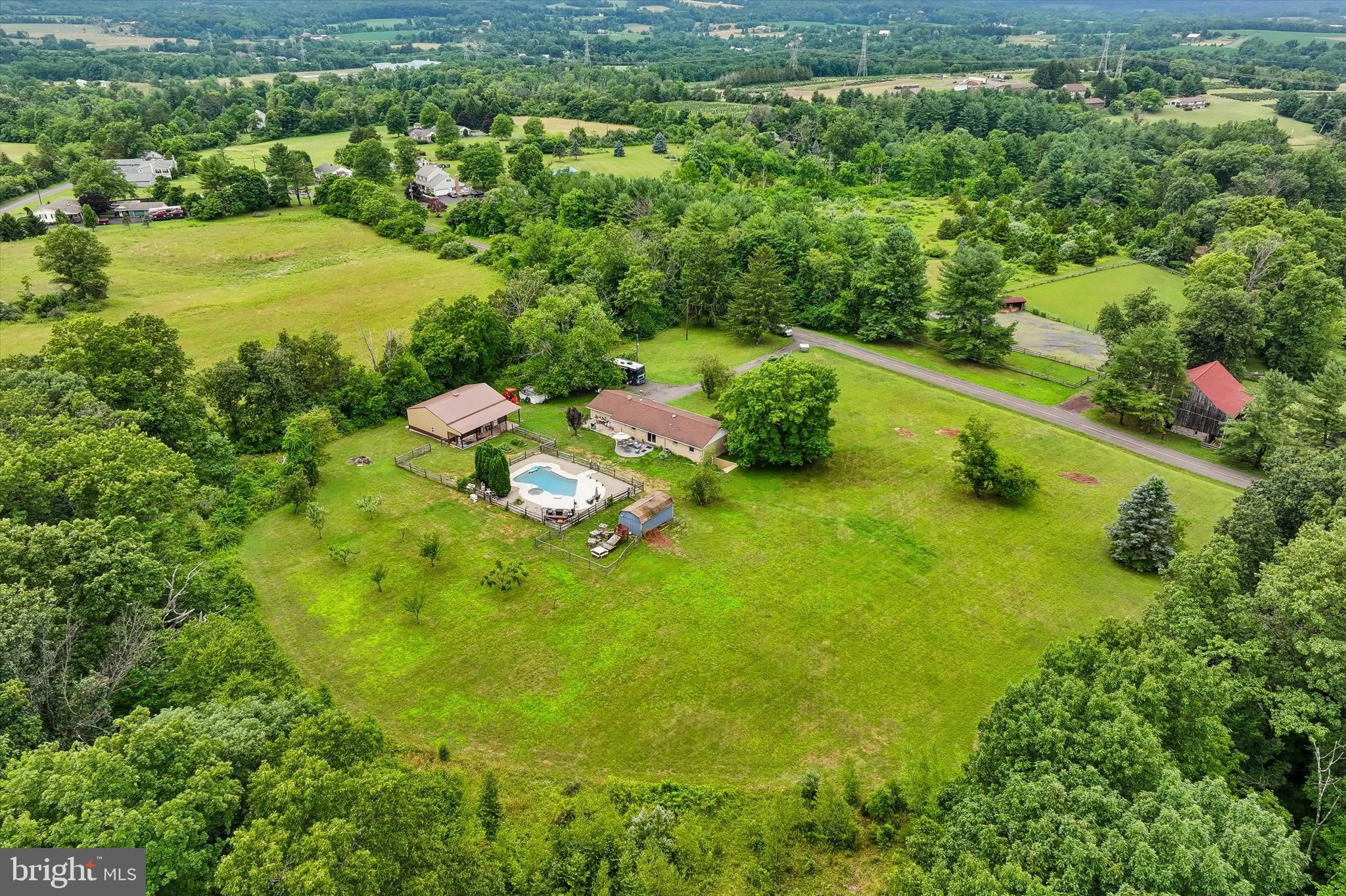 2380 WINDING ROAD