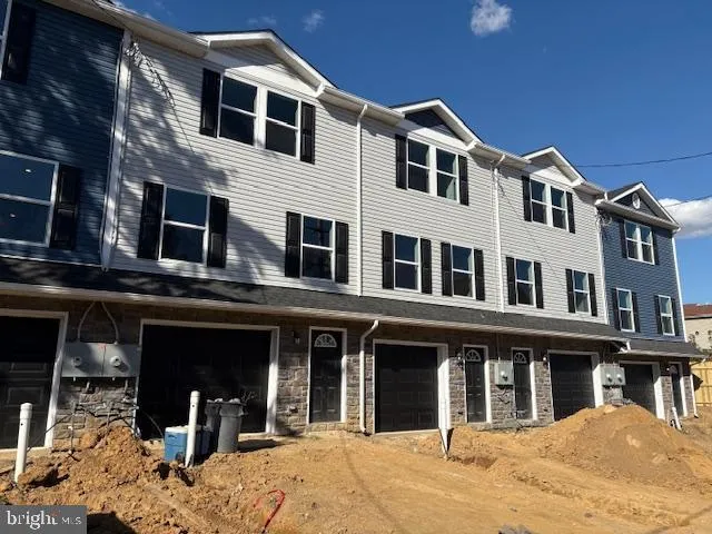 Wilmington, Delaware 19805, United States, 3 Bedrooms Bedrooms, ,3 BathroomsBathrooms,Residential,Active,235121 Wilmington, Delaware 19805, United States, 3 Bedrooms Bedrooms, ,3 BathroomsBathrooms,Residential,Active,235121