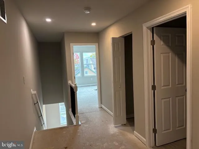 Wilmington, Delaware 19805, United States, 3 Bedrooms Bedrooms, ,3 BathroomsBathrooms,Residential,Active,235121