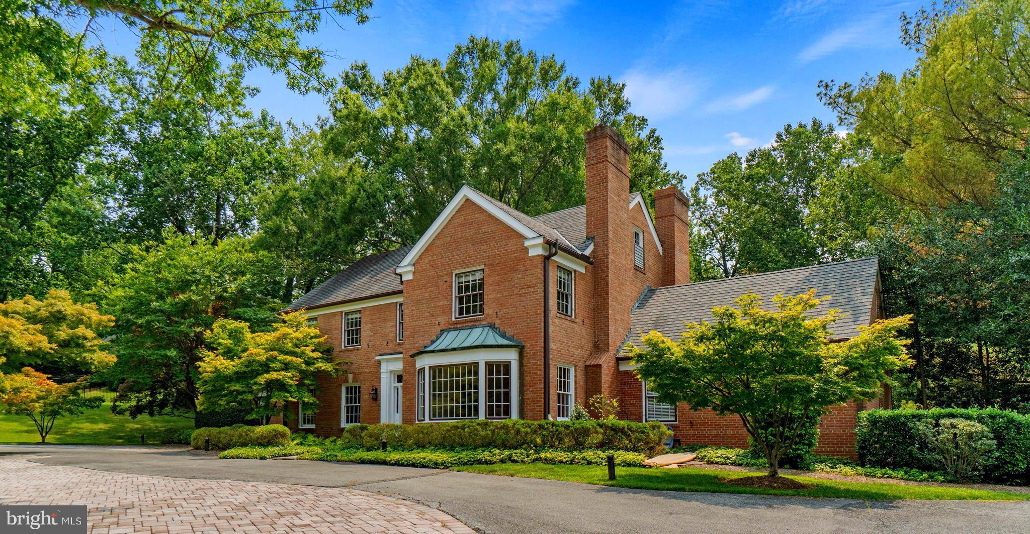 POTOMAC FALLS - Residential