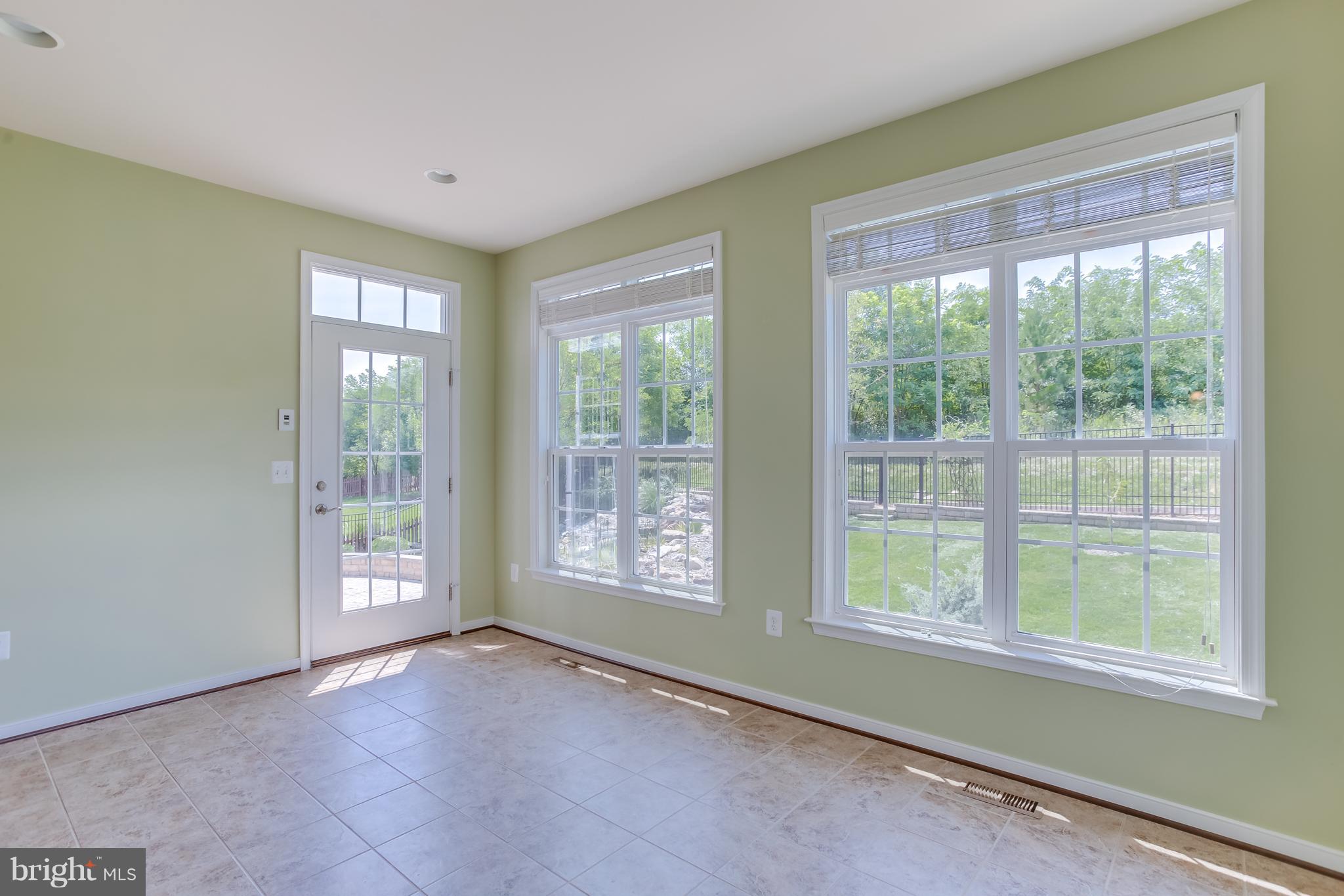 HILLS OF AQUIA - Residential