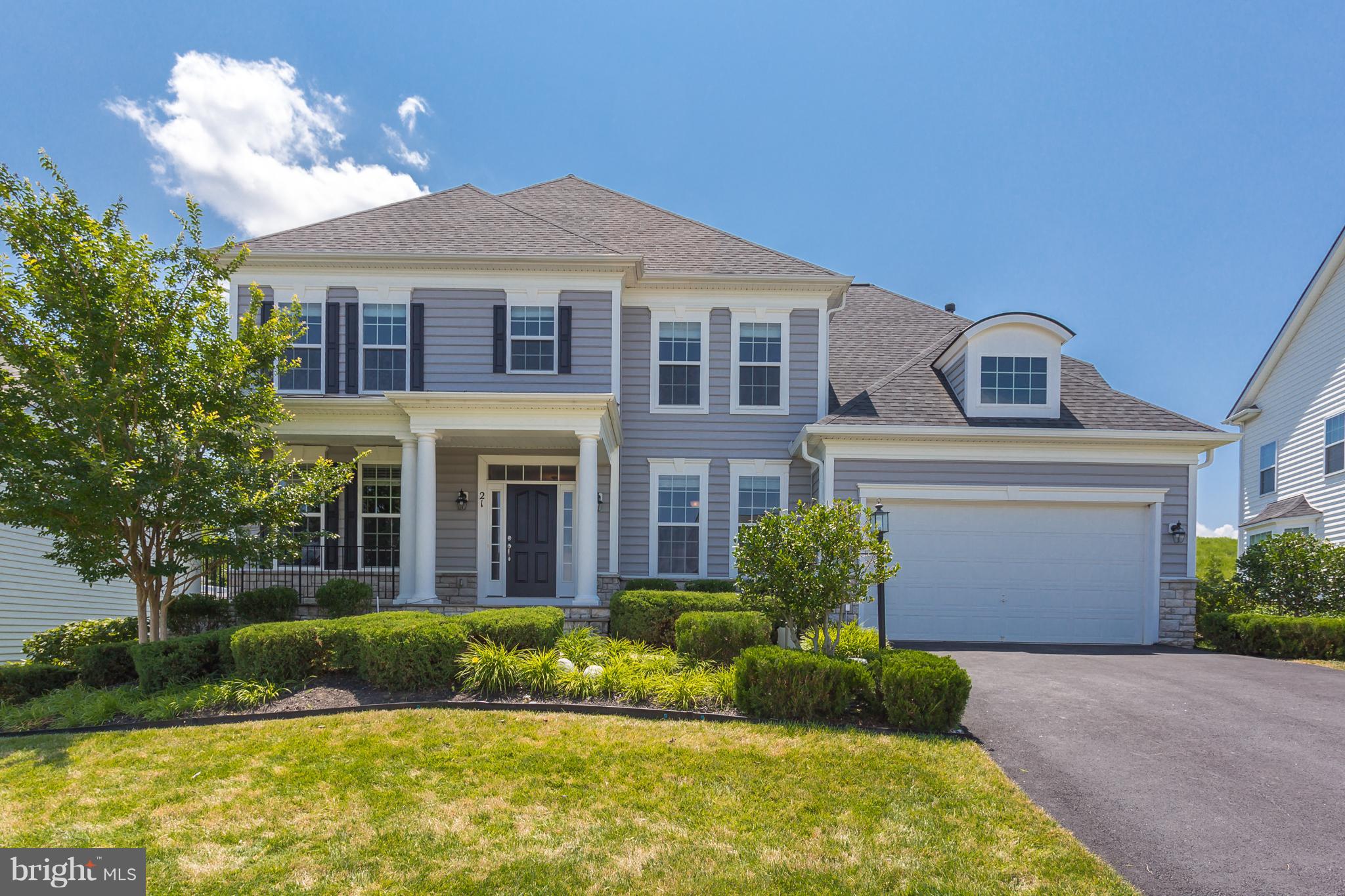 HILLS OF AQUIA - Residential