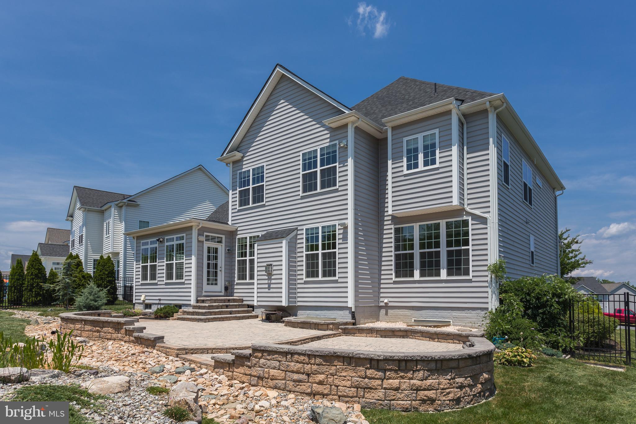 HILLS OF AQUIA - Residential