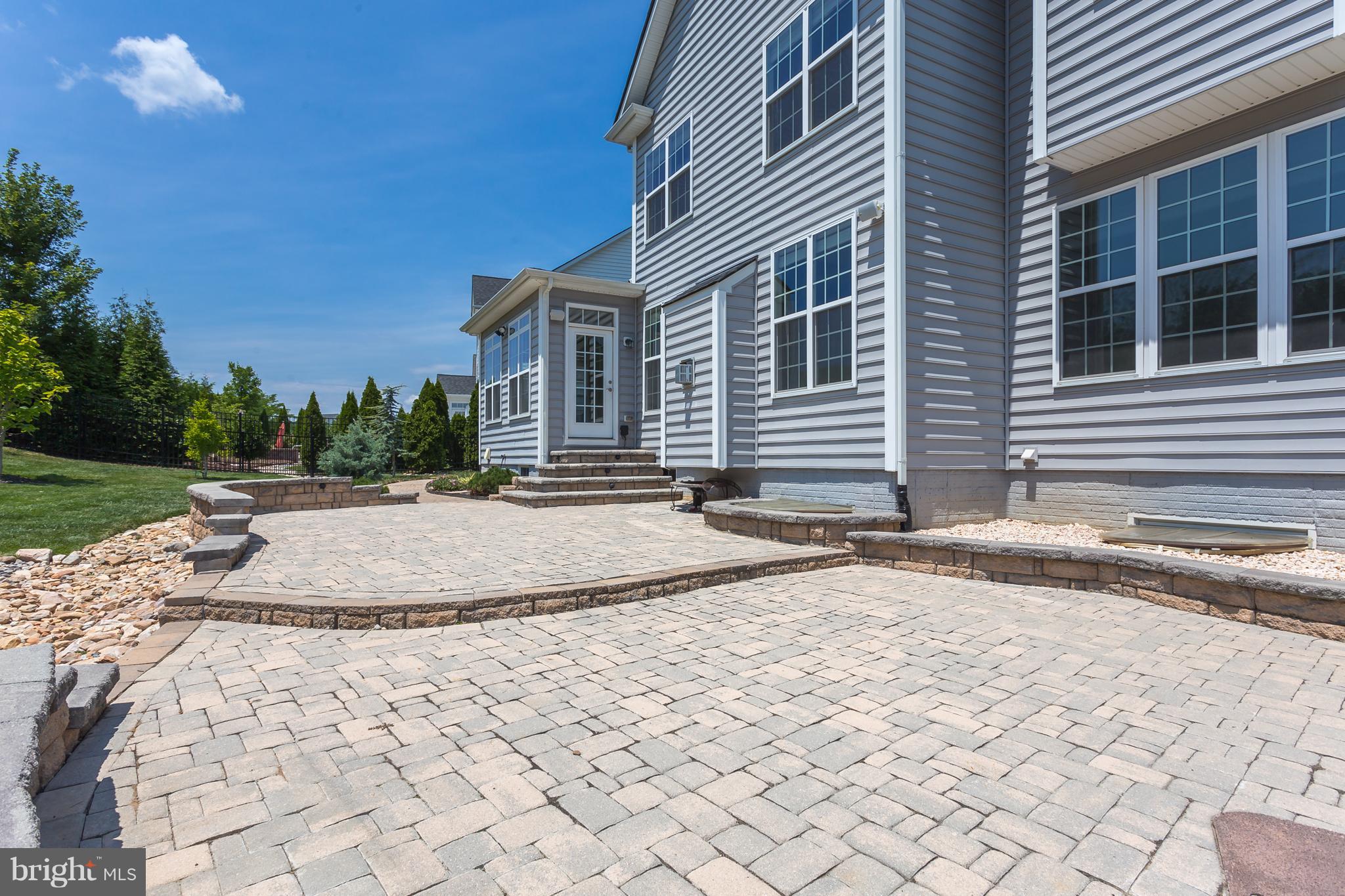 HILLS OF AQUIA - Residential