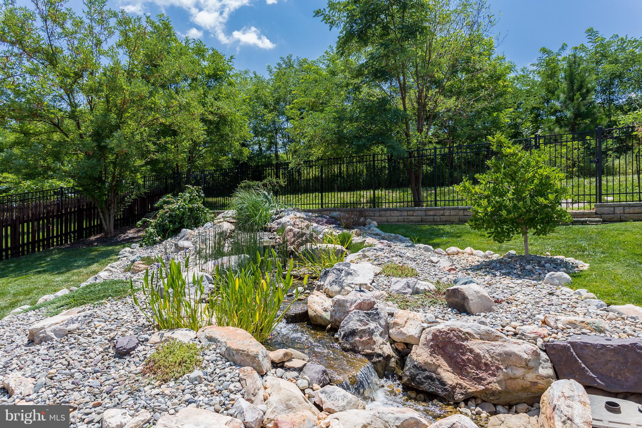 HILLS OF AQUIA - Residential