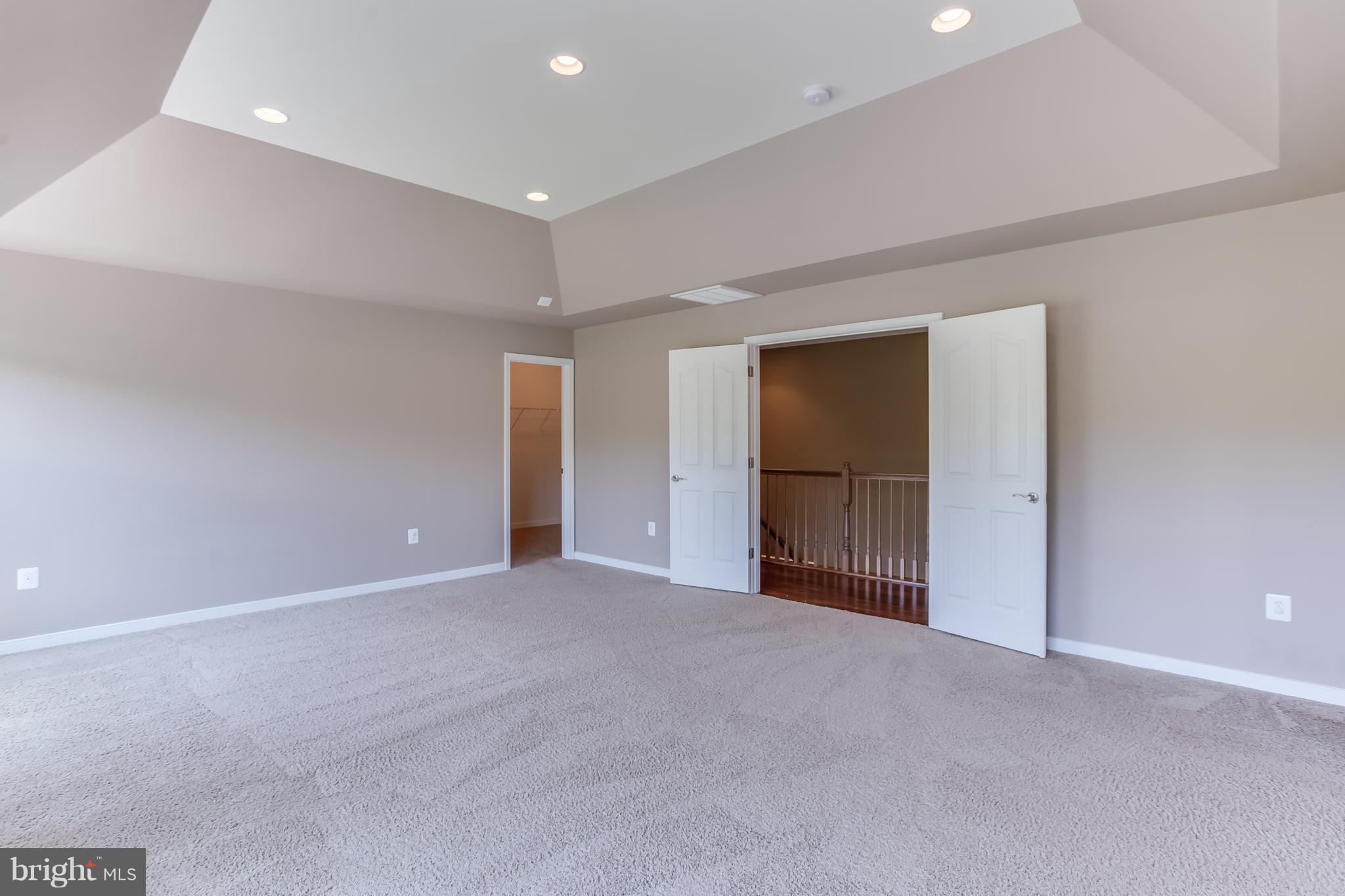 HILLS OF AQUIA - Residential