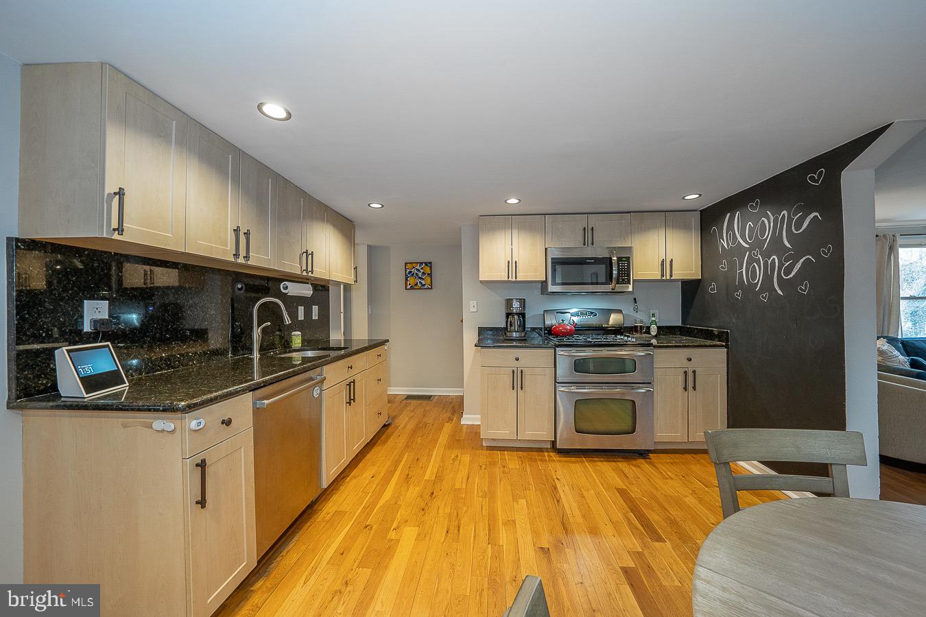 CHESTNUT HILL - Residential