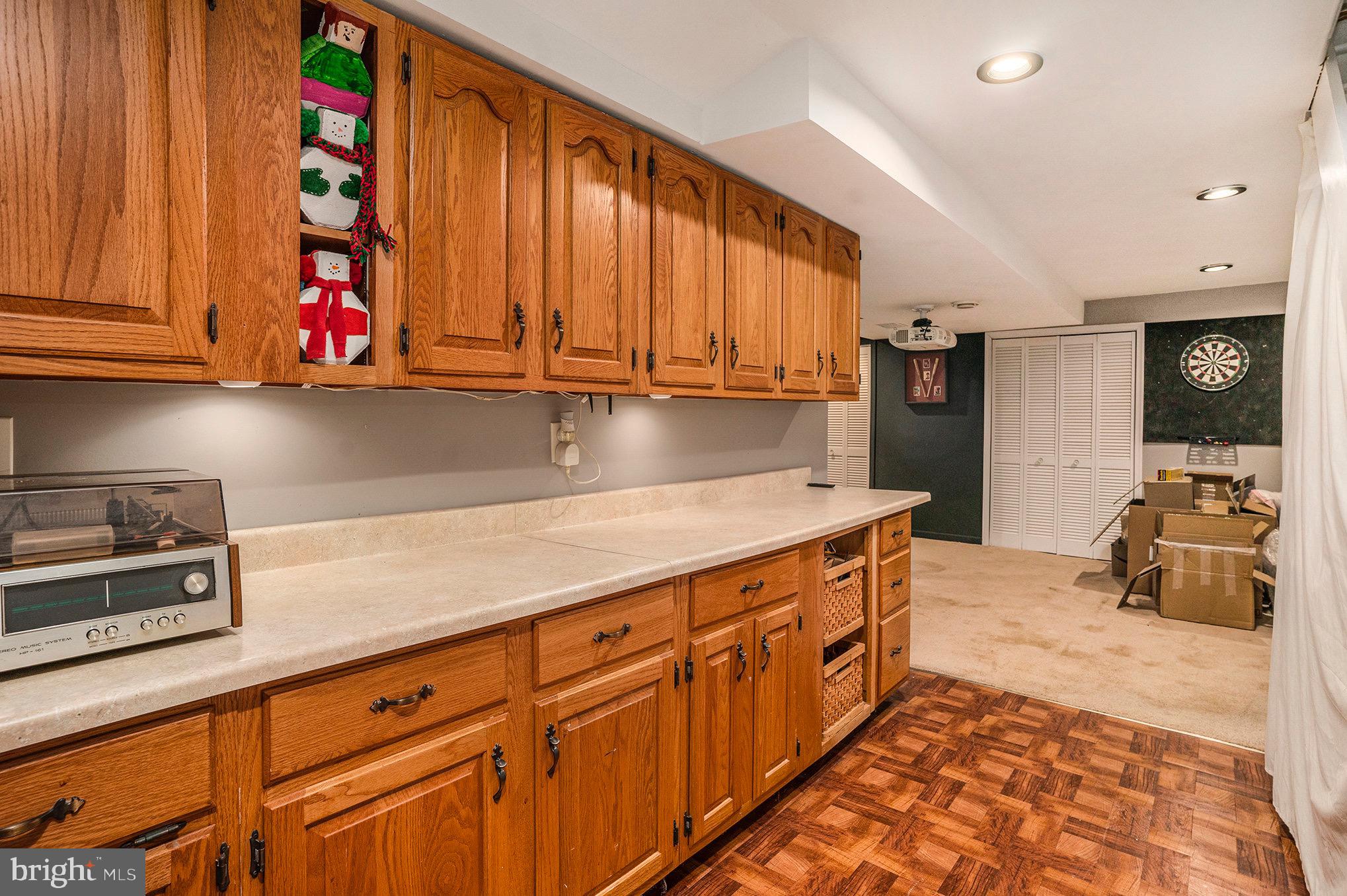 STRAWBERRY FIELDS - Residential