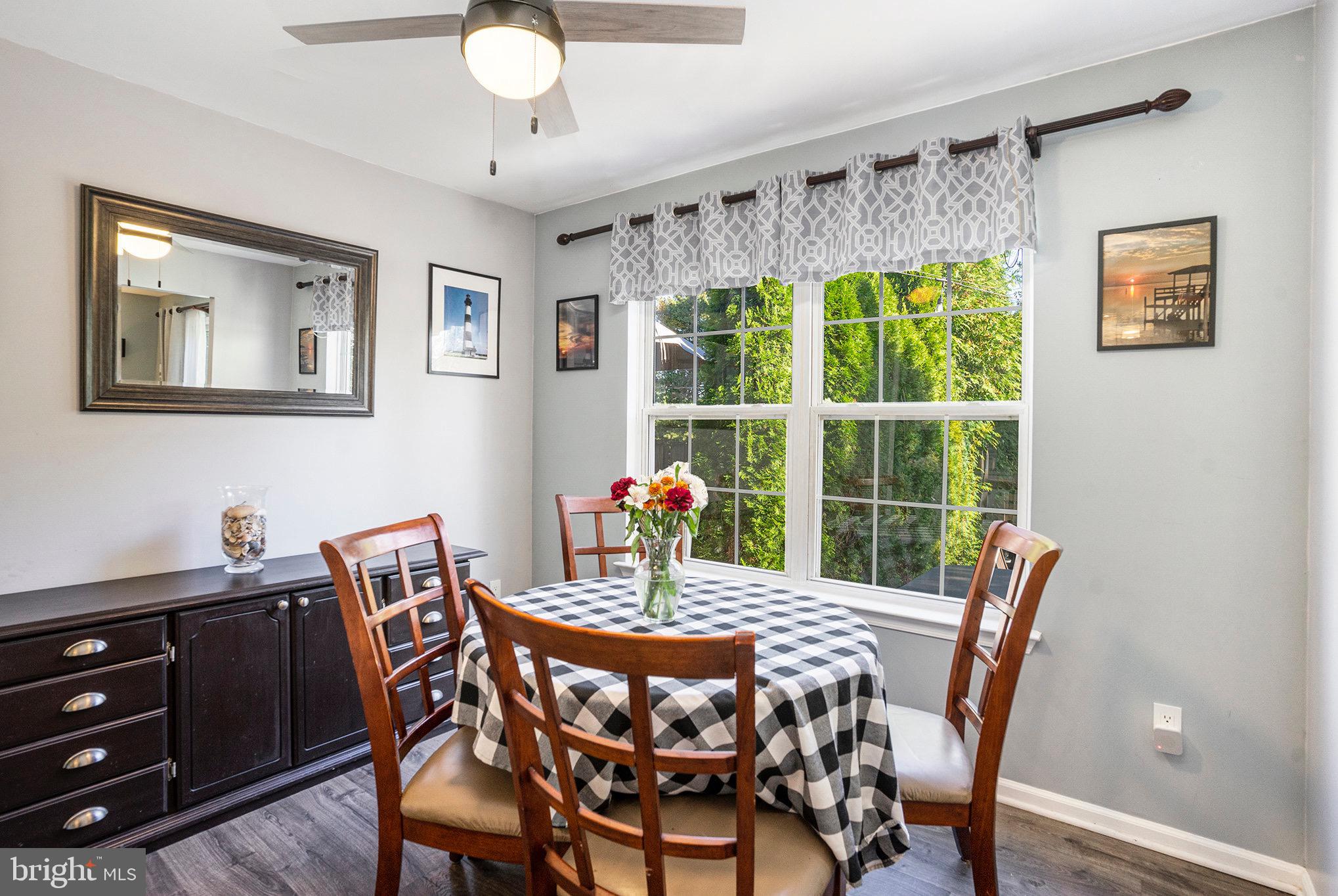 STRAWBERRY FIELDS - Residential