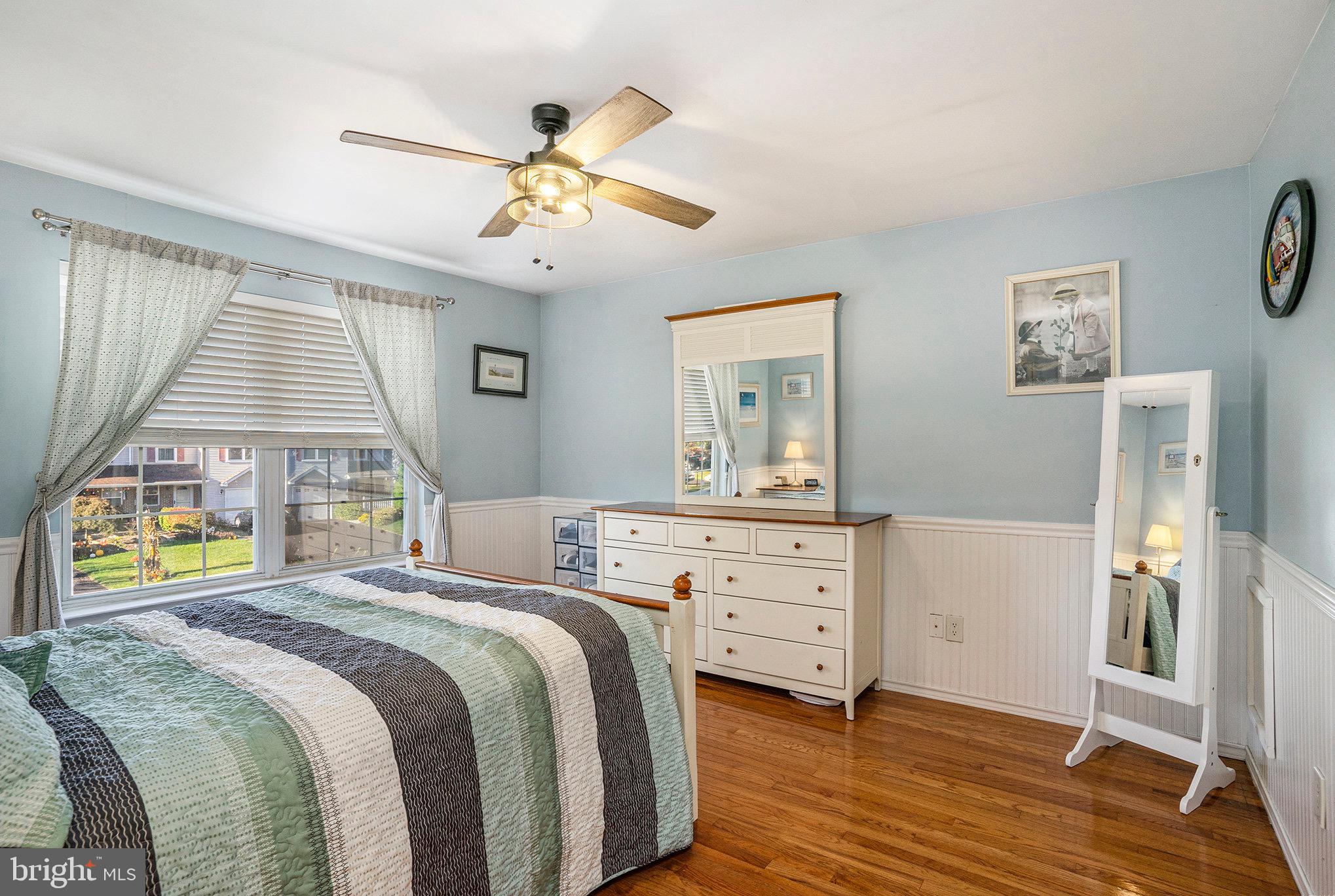 STRAWBERRY FIELDS - Residential