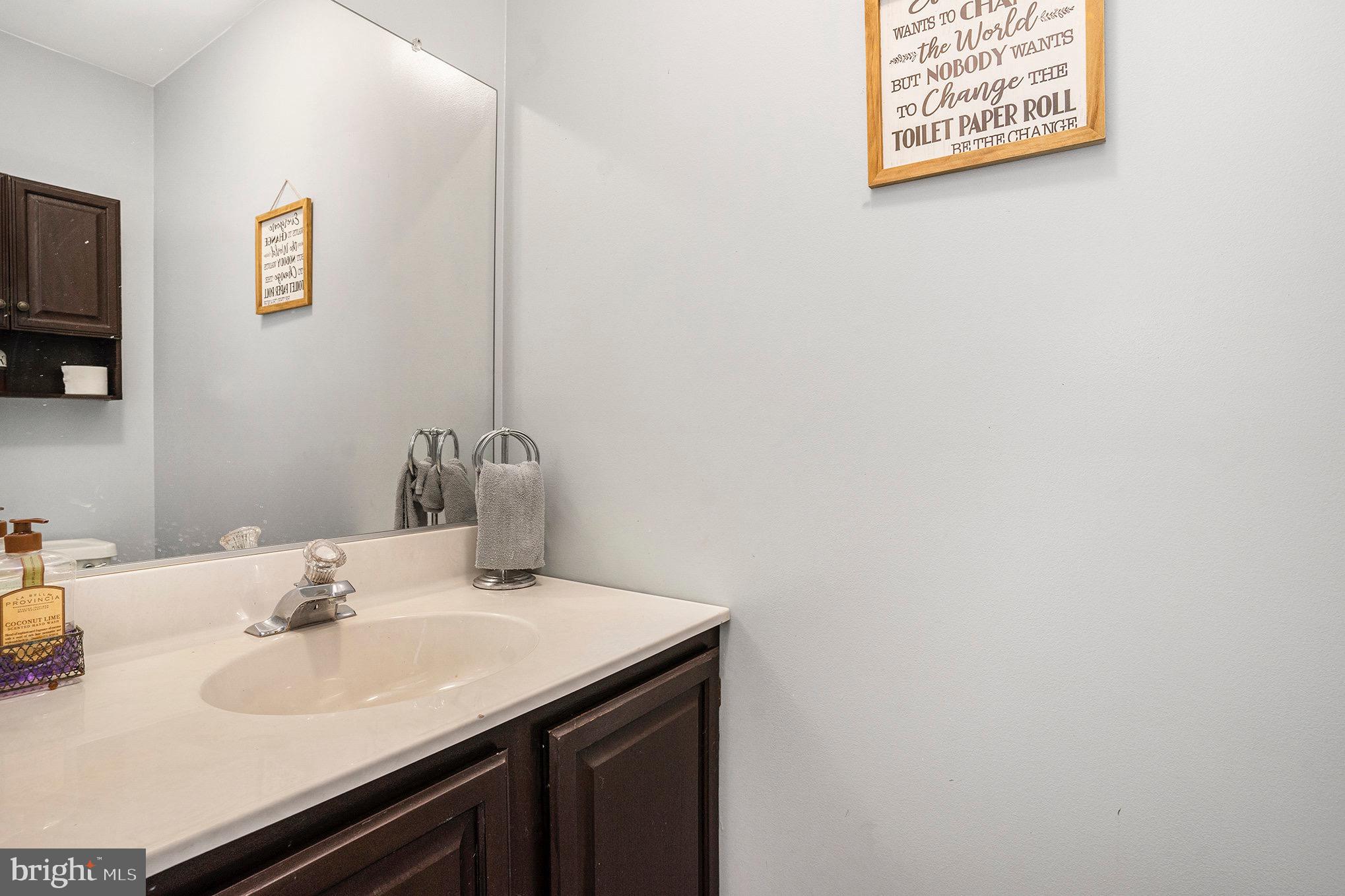 STRAWBERRY FIELDS - Residential