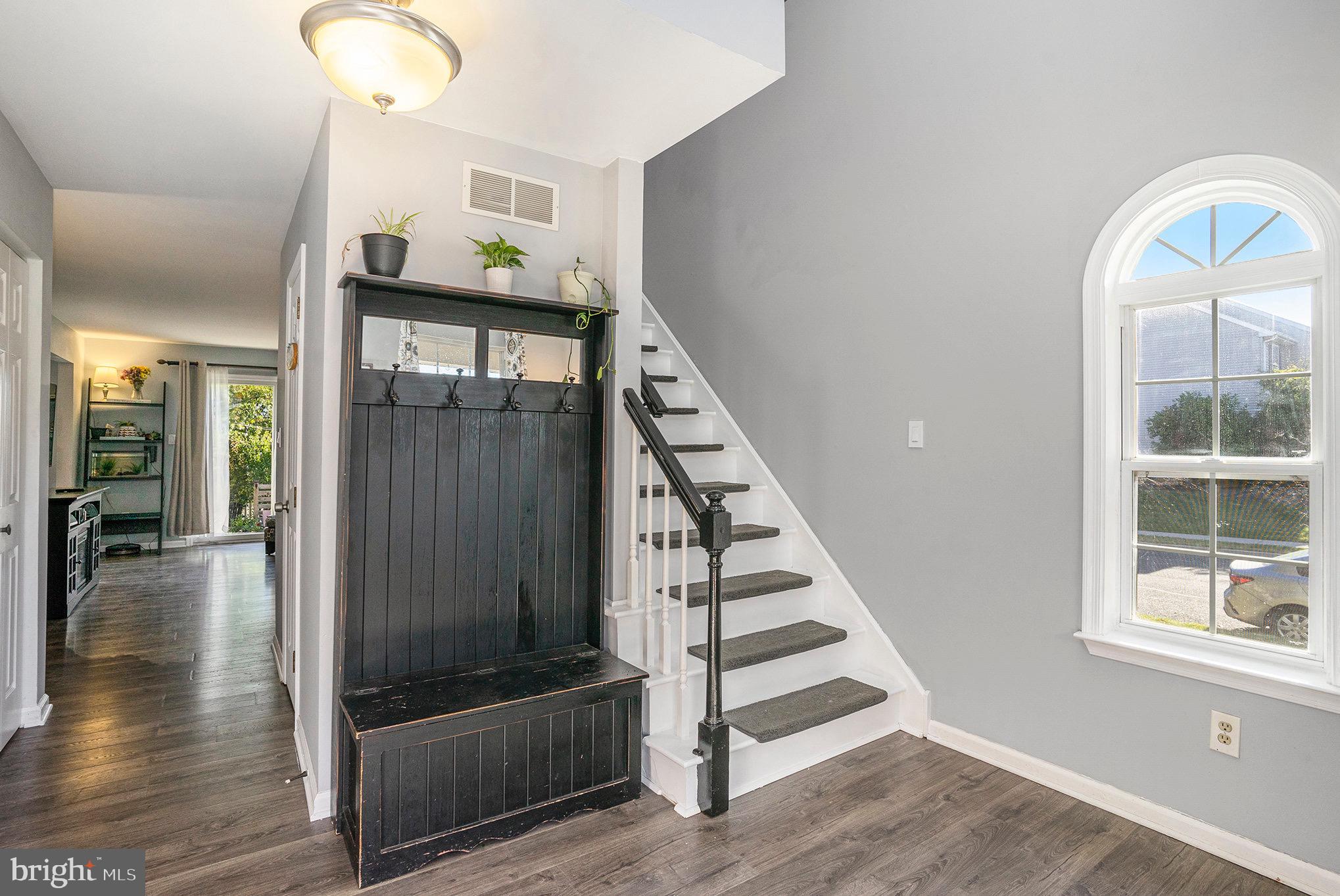 STRAWBERRY FIELDS - Residential