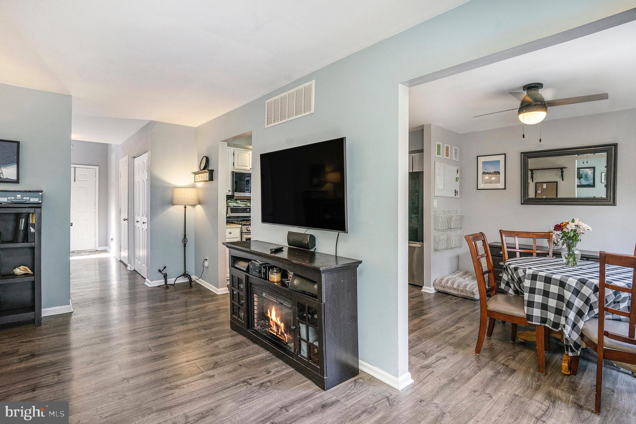 STRAWBERRY FIELDS - Residential