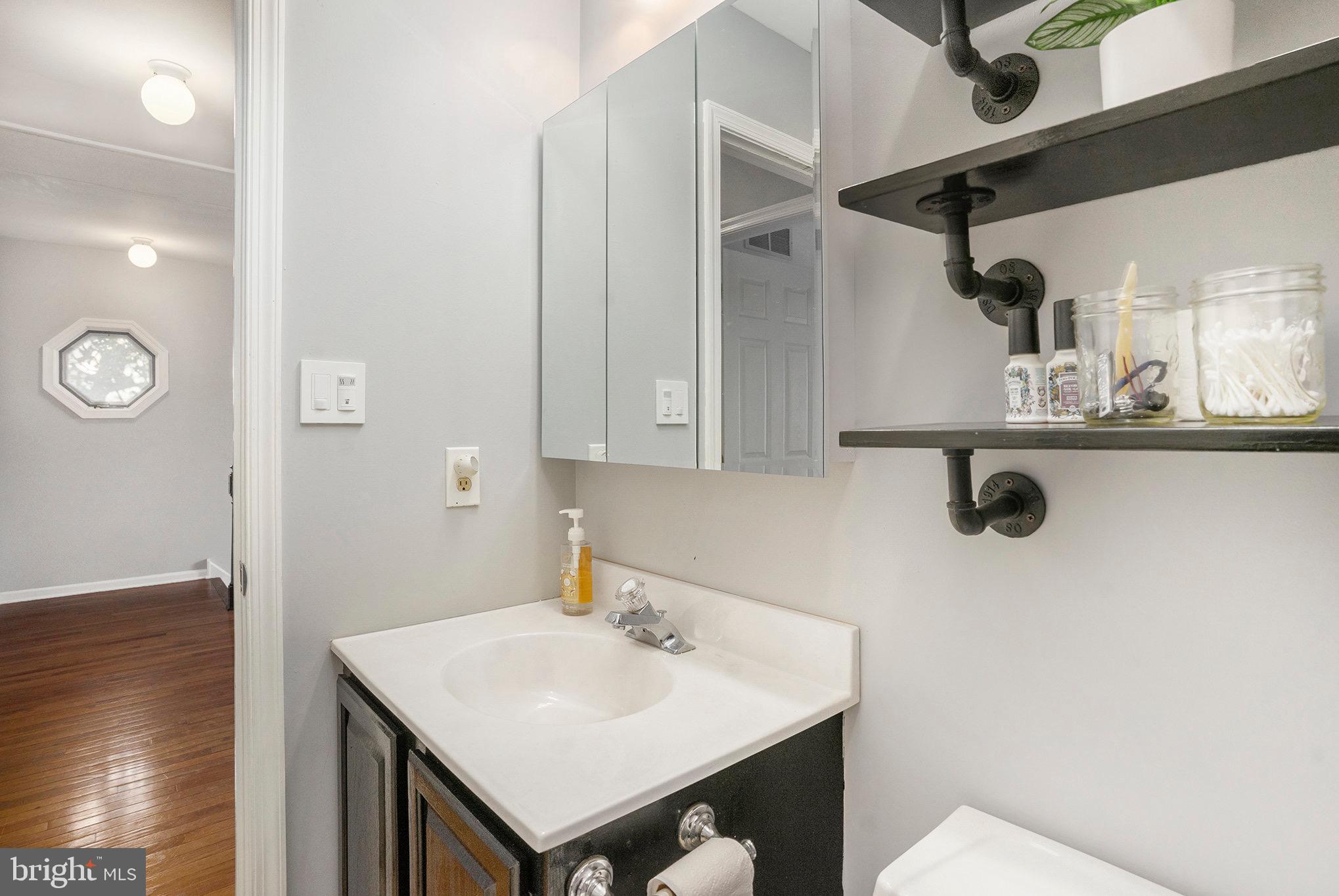 STRAWBERRY FIELDS - Residential