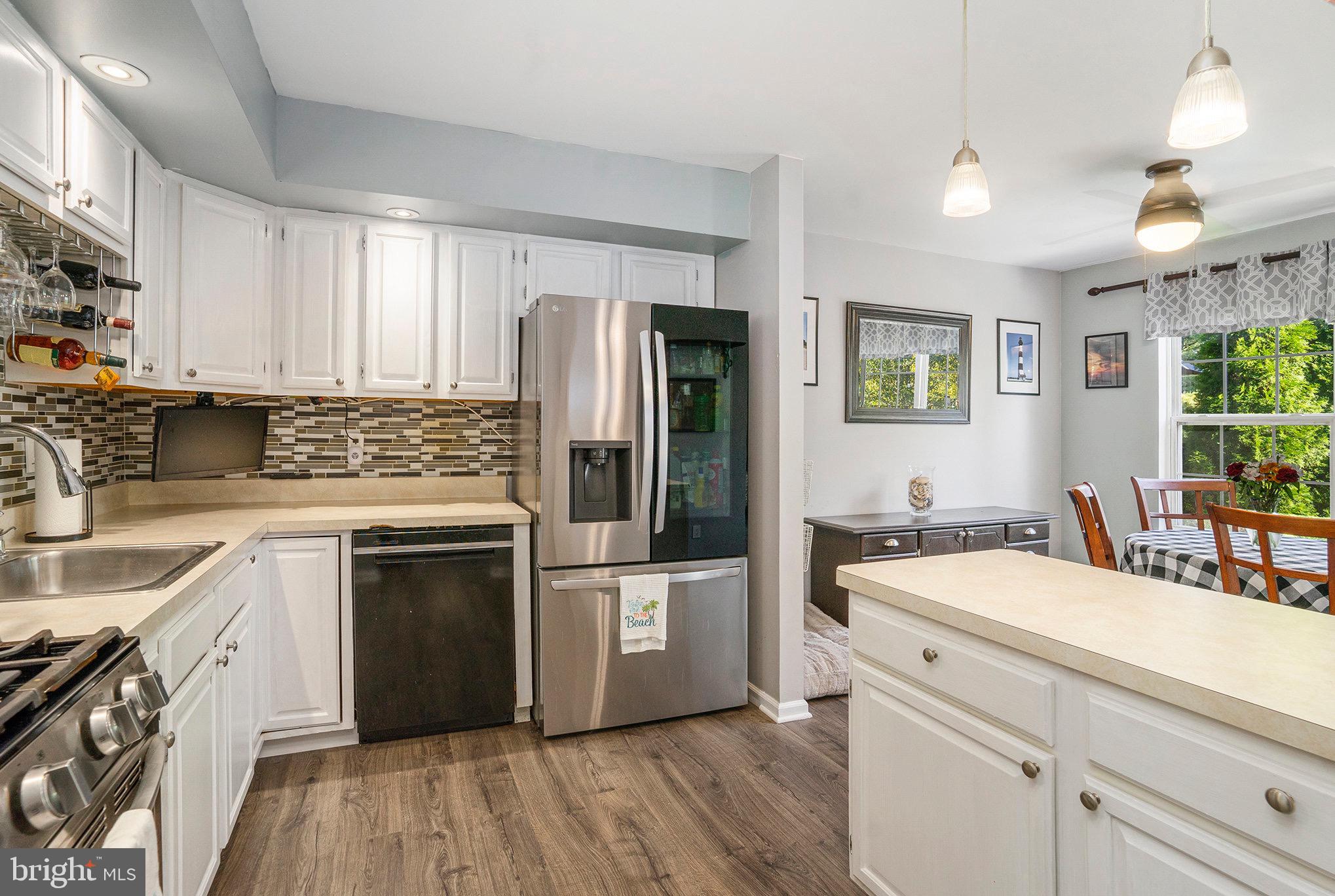 STRAWBERRY FIELDS - Residential