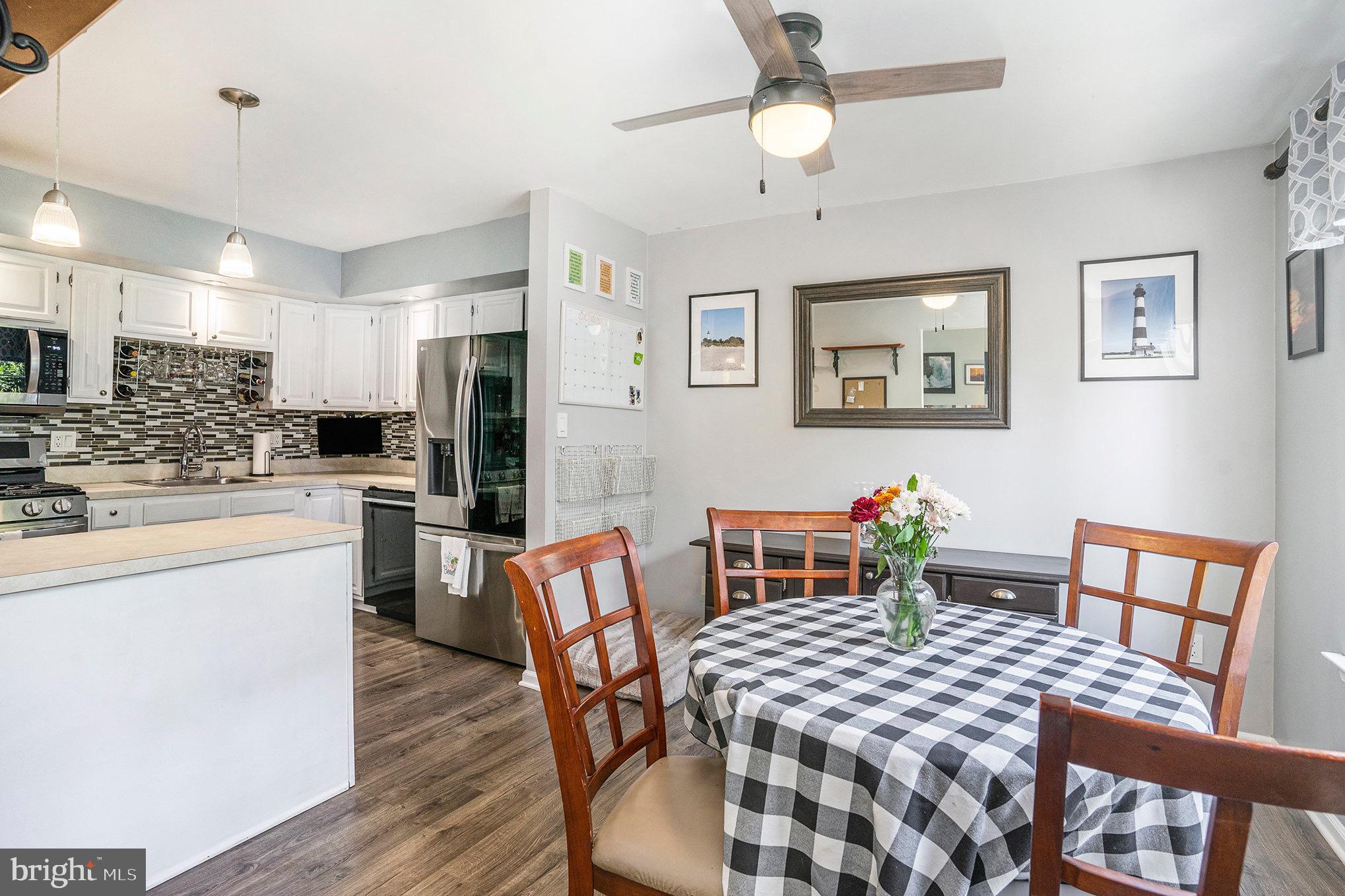 STRAWBERRY FIELDS - Residential