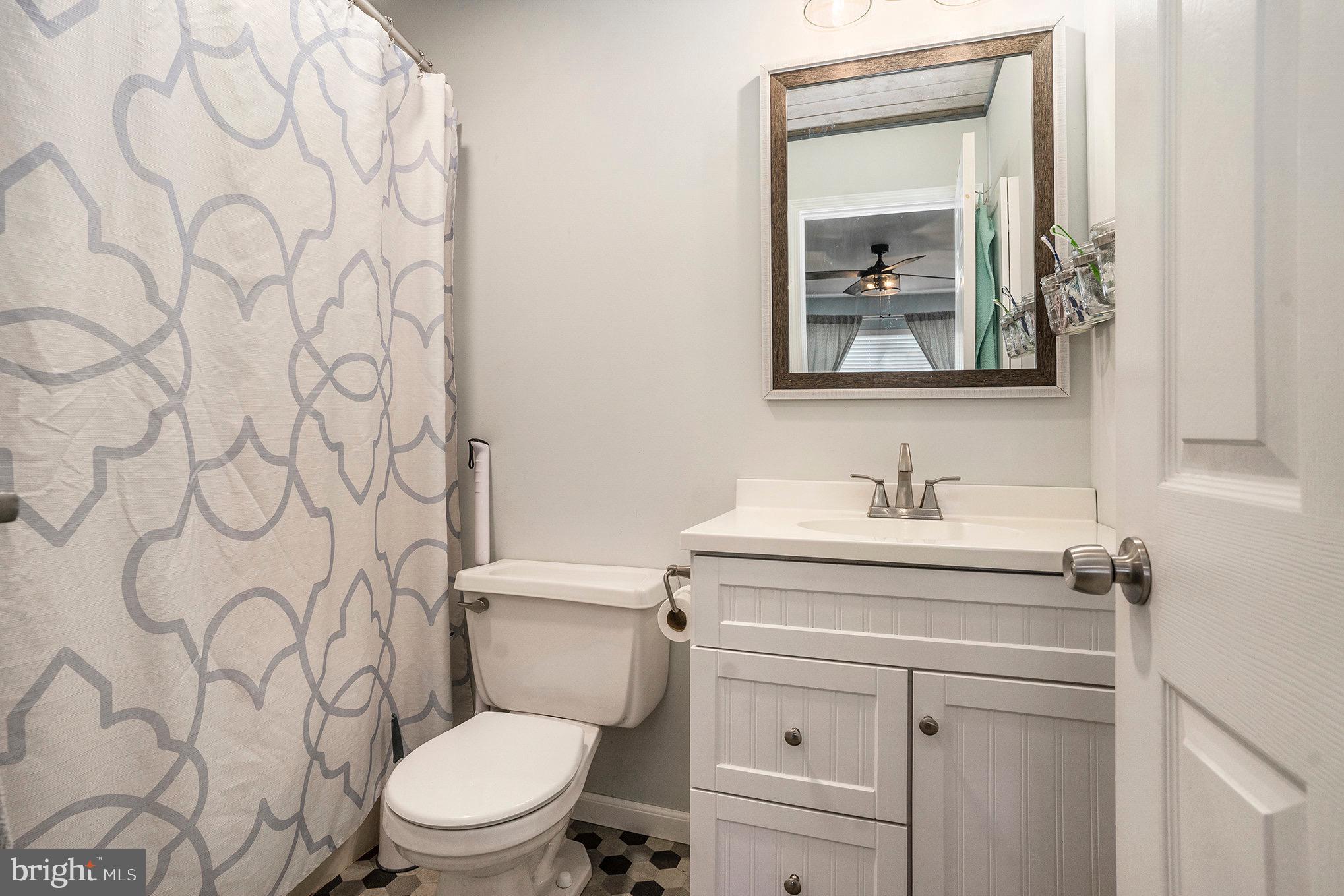 STRAWBERRY FIELDS - Residential