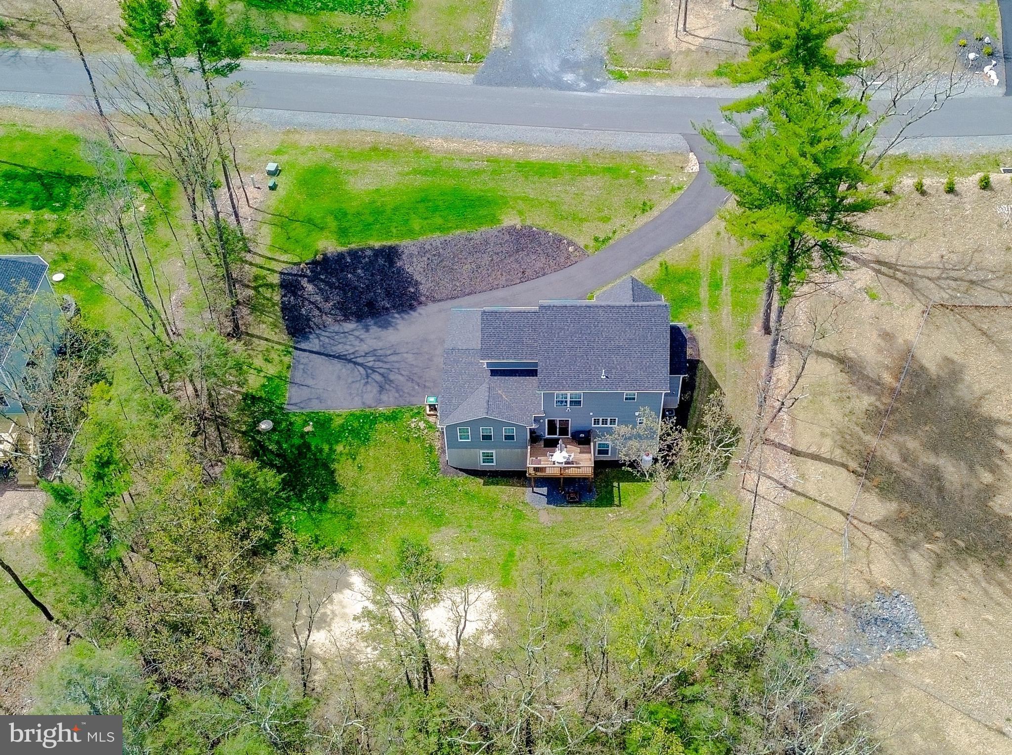 131 CHINABERRY WAY