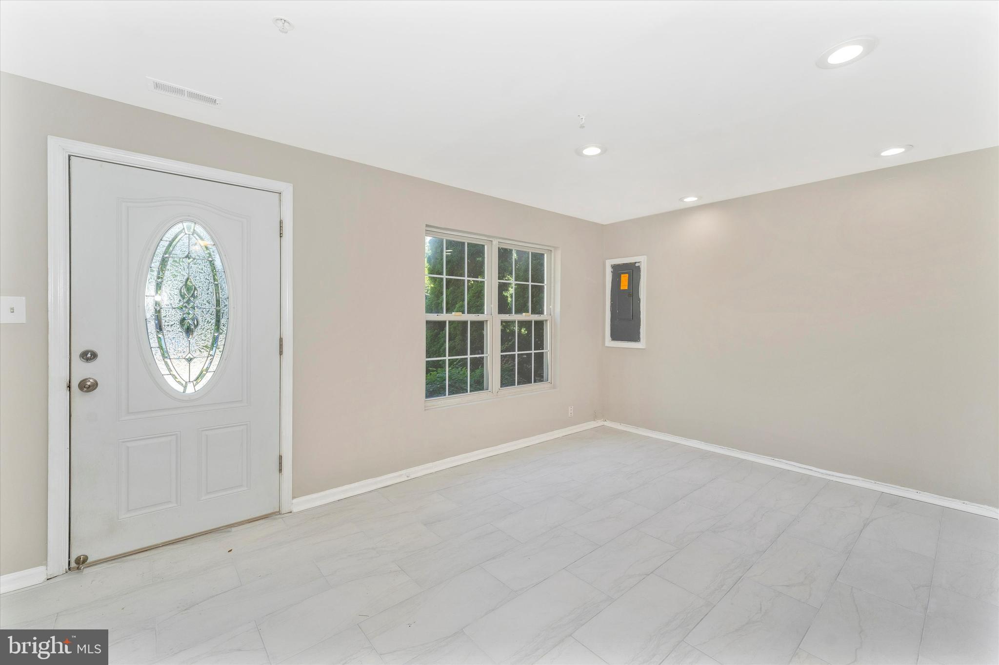 STONEY RUN - Residential