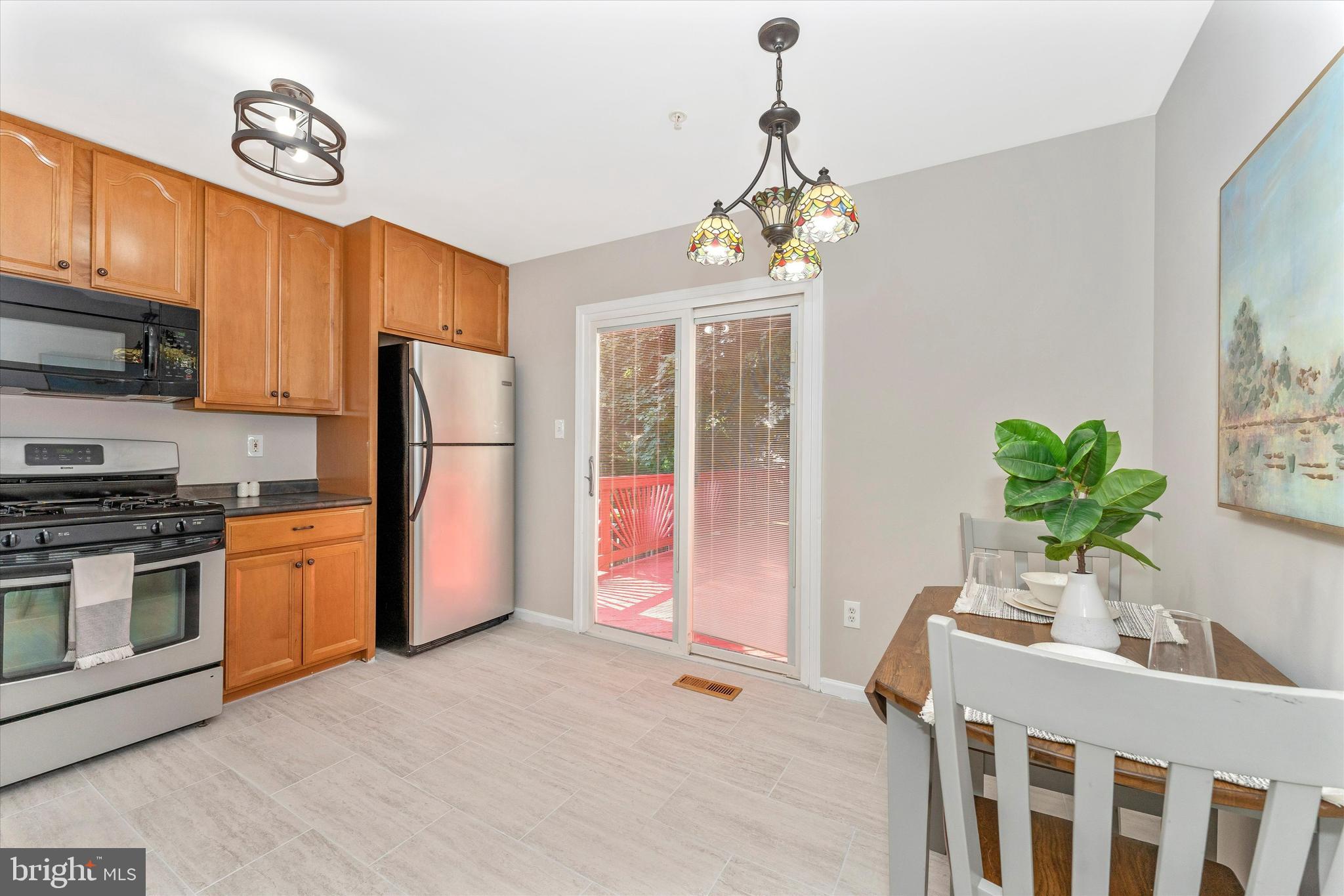 STONEY RUN - Residential