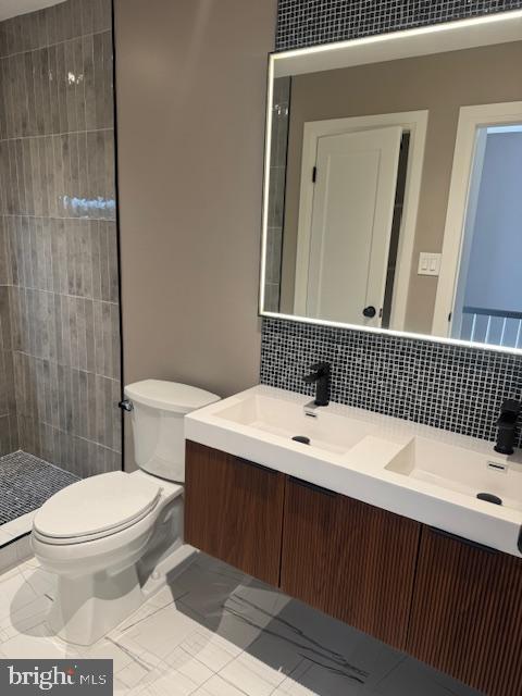 AYRDALE CRESCENT - Residential