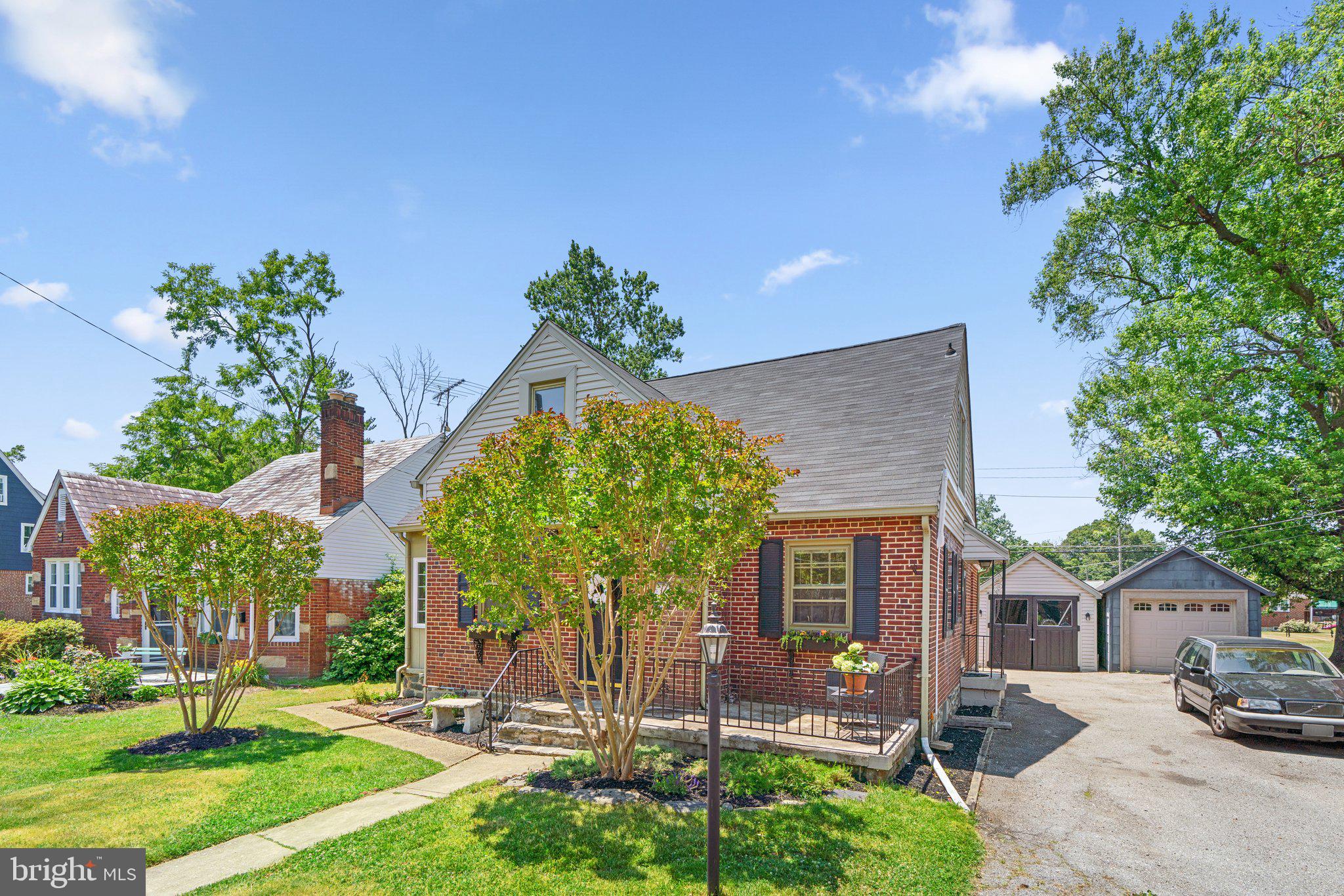 SUMMIT PARK - Residential