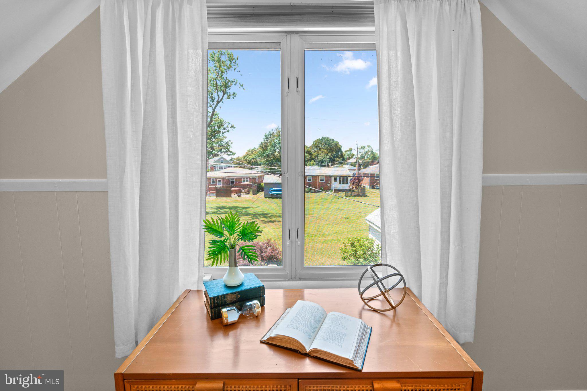 SUMMIT PARK - Residential