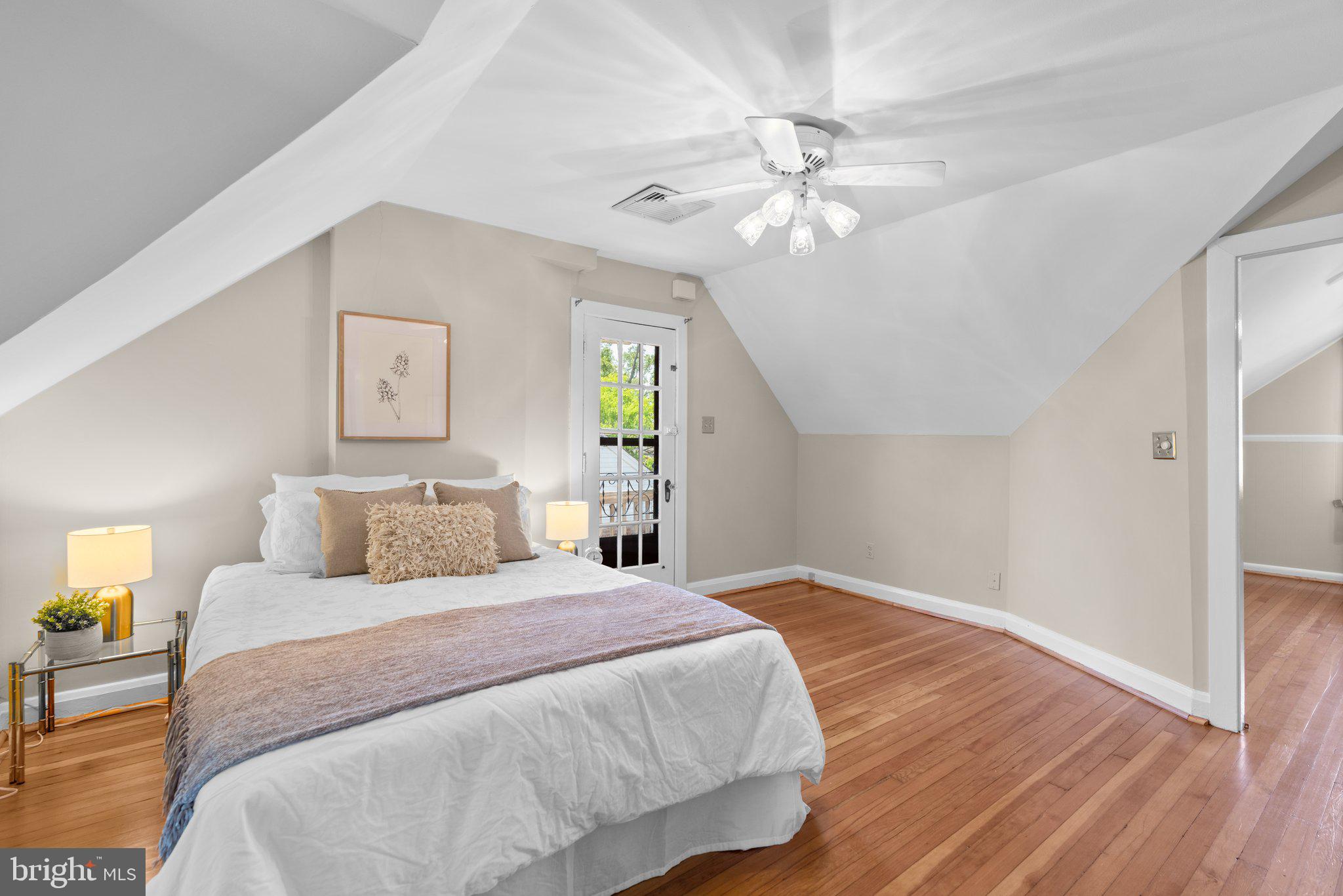 SUMMIT PARK - Residential