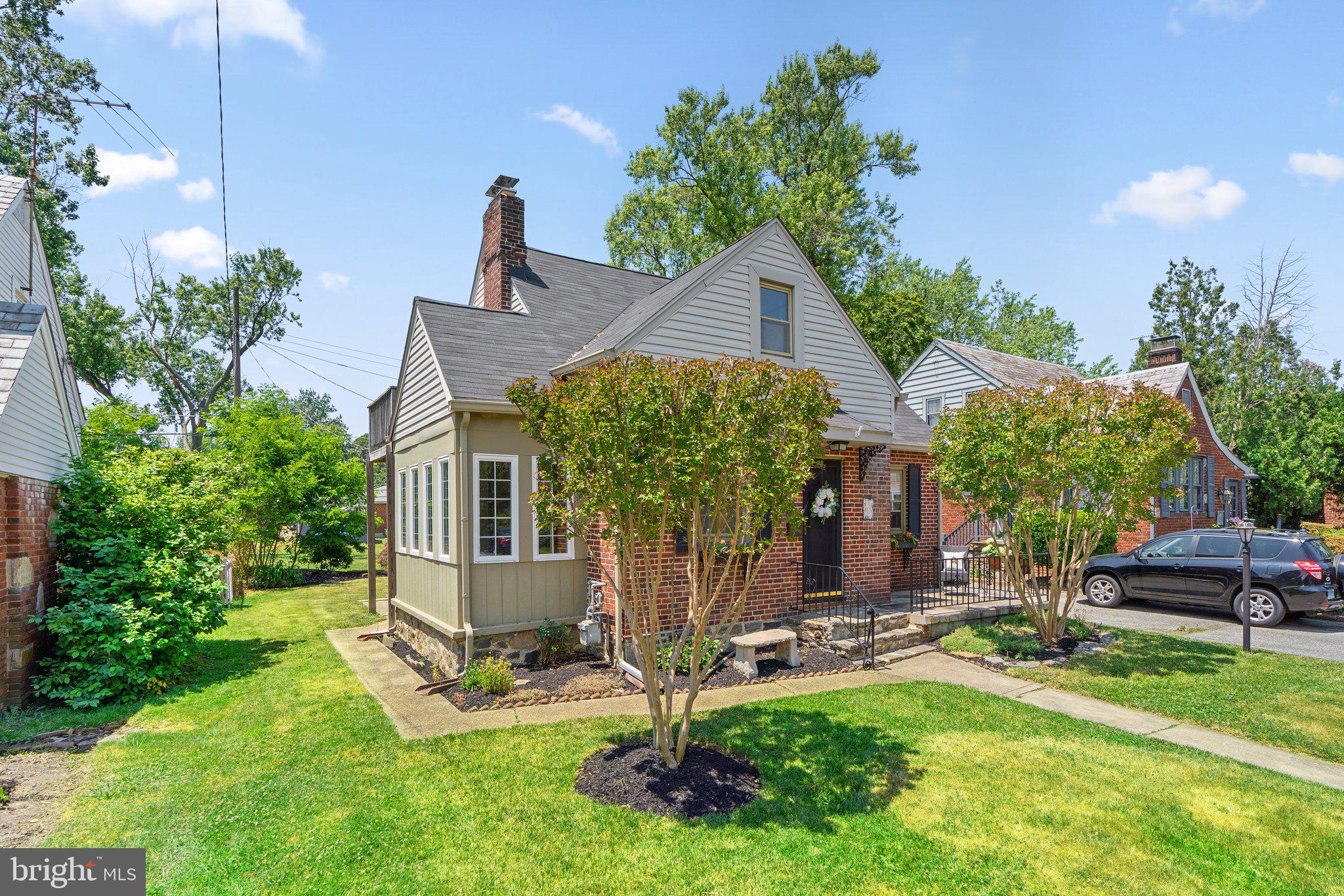 SUMMIT PARK - Residential