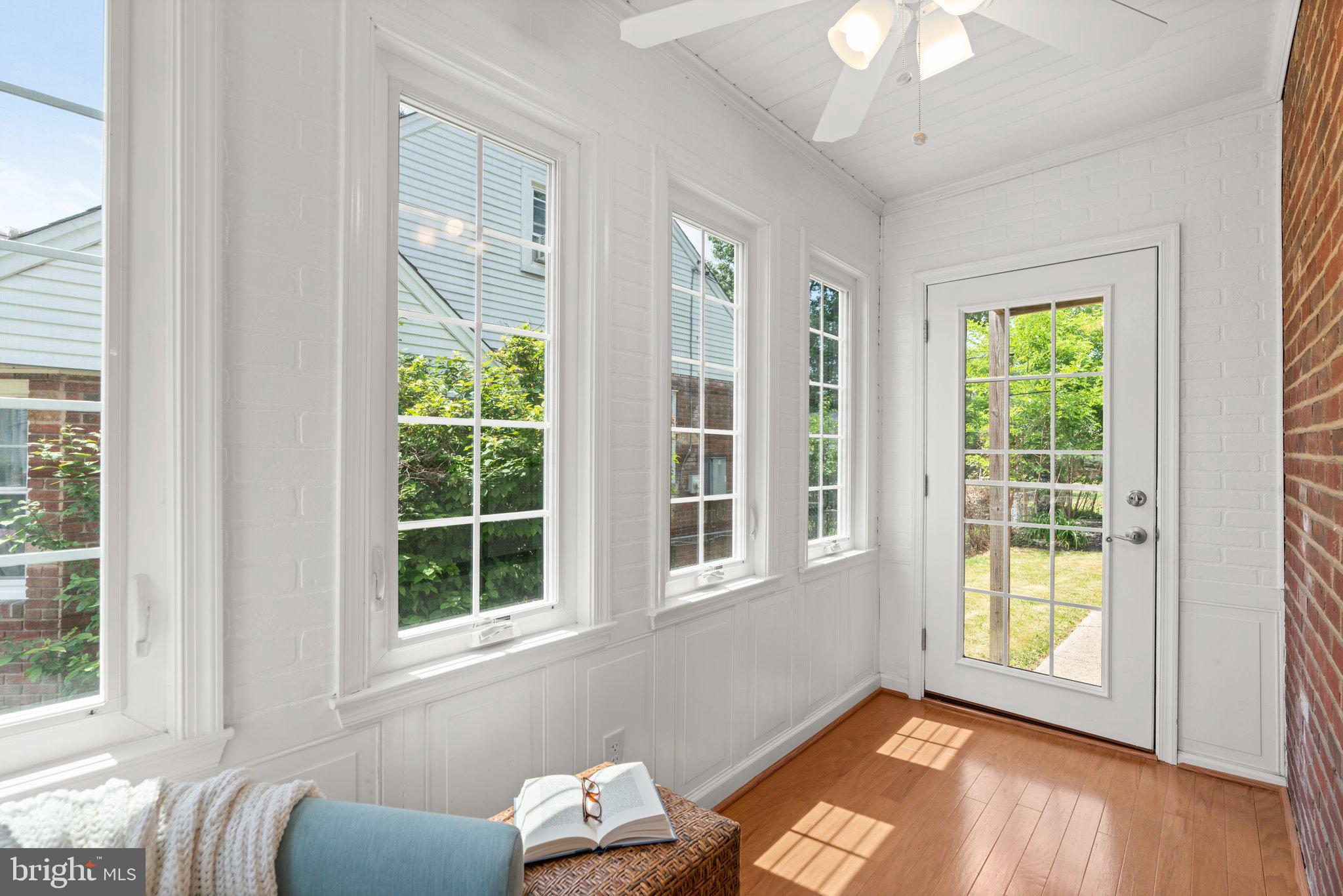 SUMMIT PARK - Residential