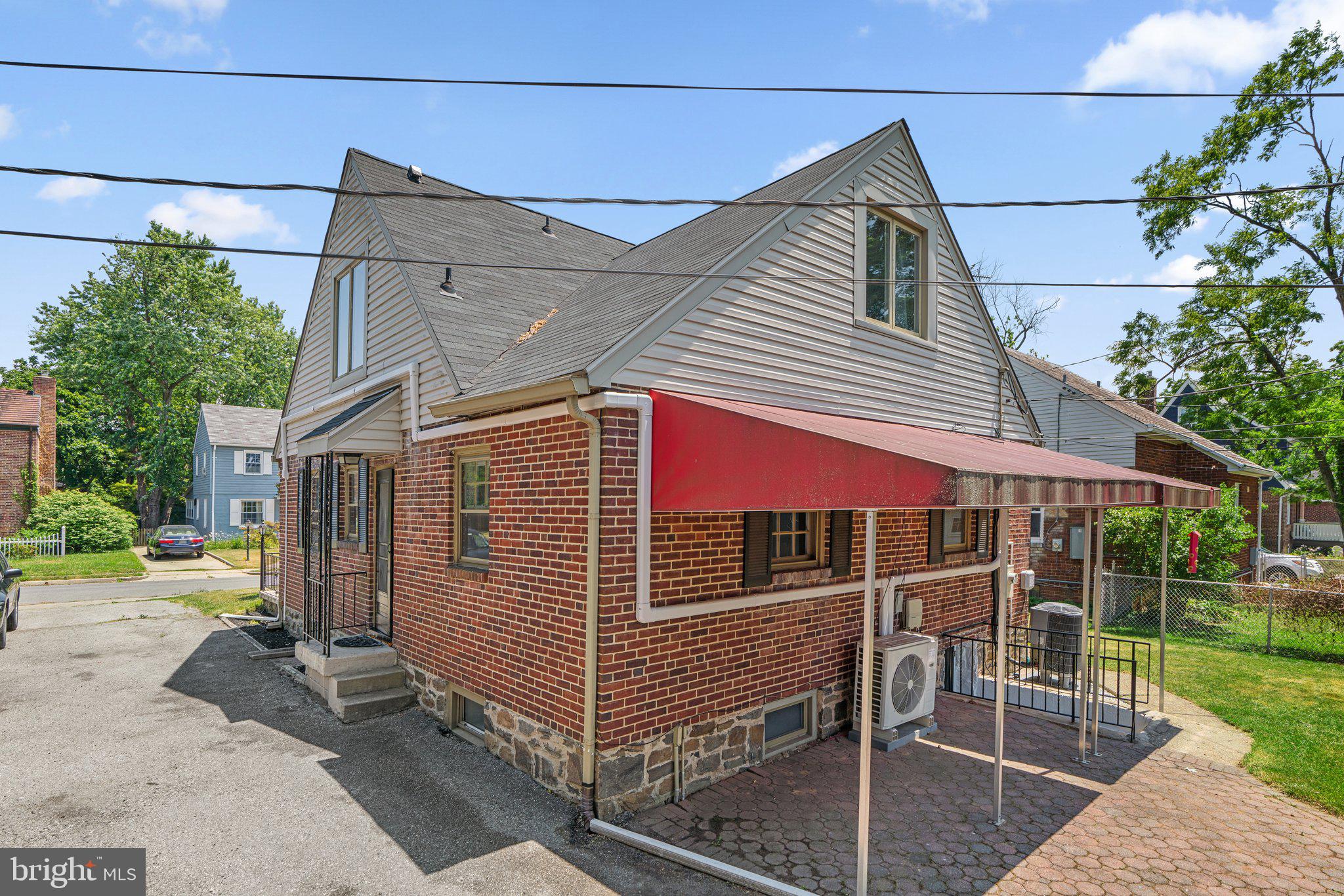 SUMMIT PARK - Residential