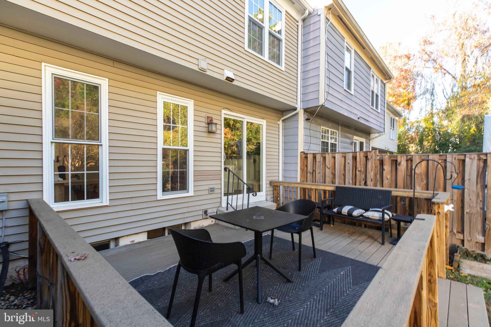 BURKE CENTRE - Residential