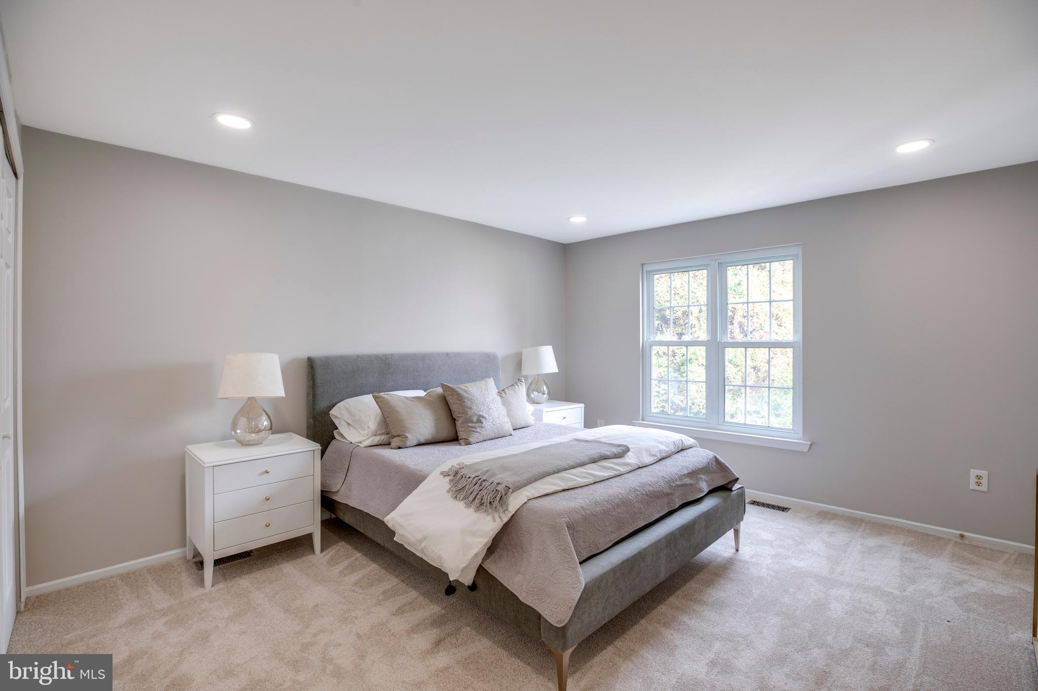 BURKE CENTRE - Residential