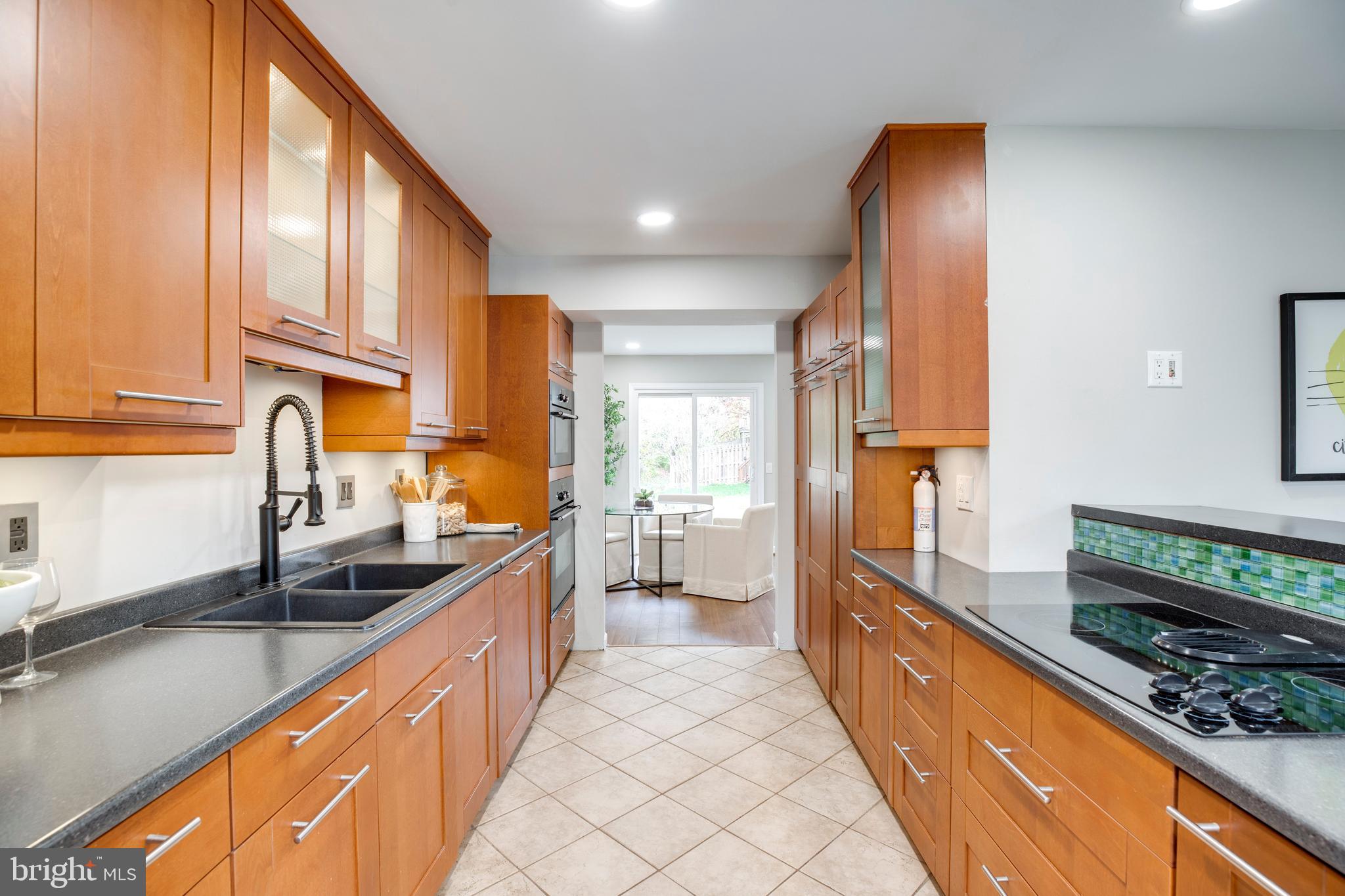 BURKE CENTRE - Residential