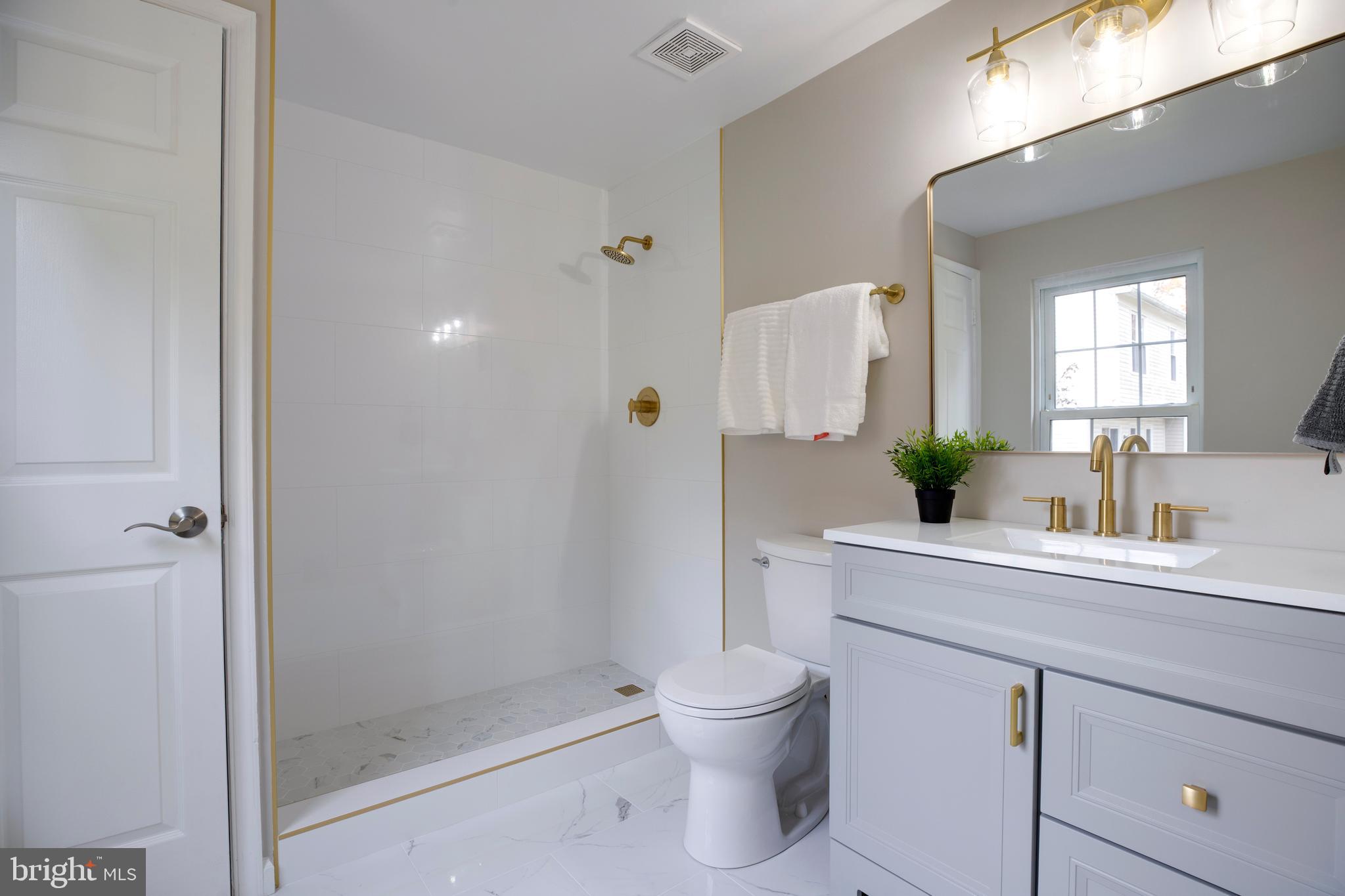 BURKE CENTRE - Residential