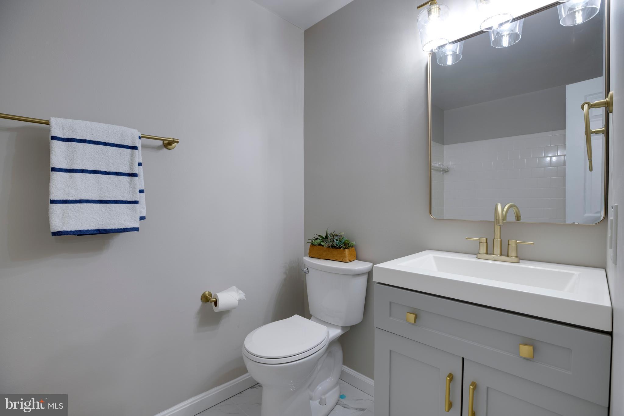 BURKE CENTRE - Residential