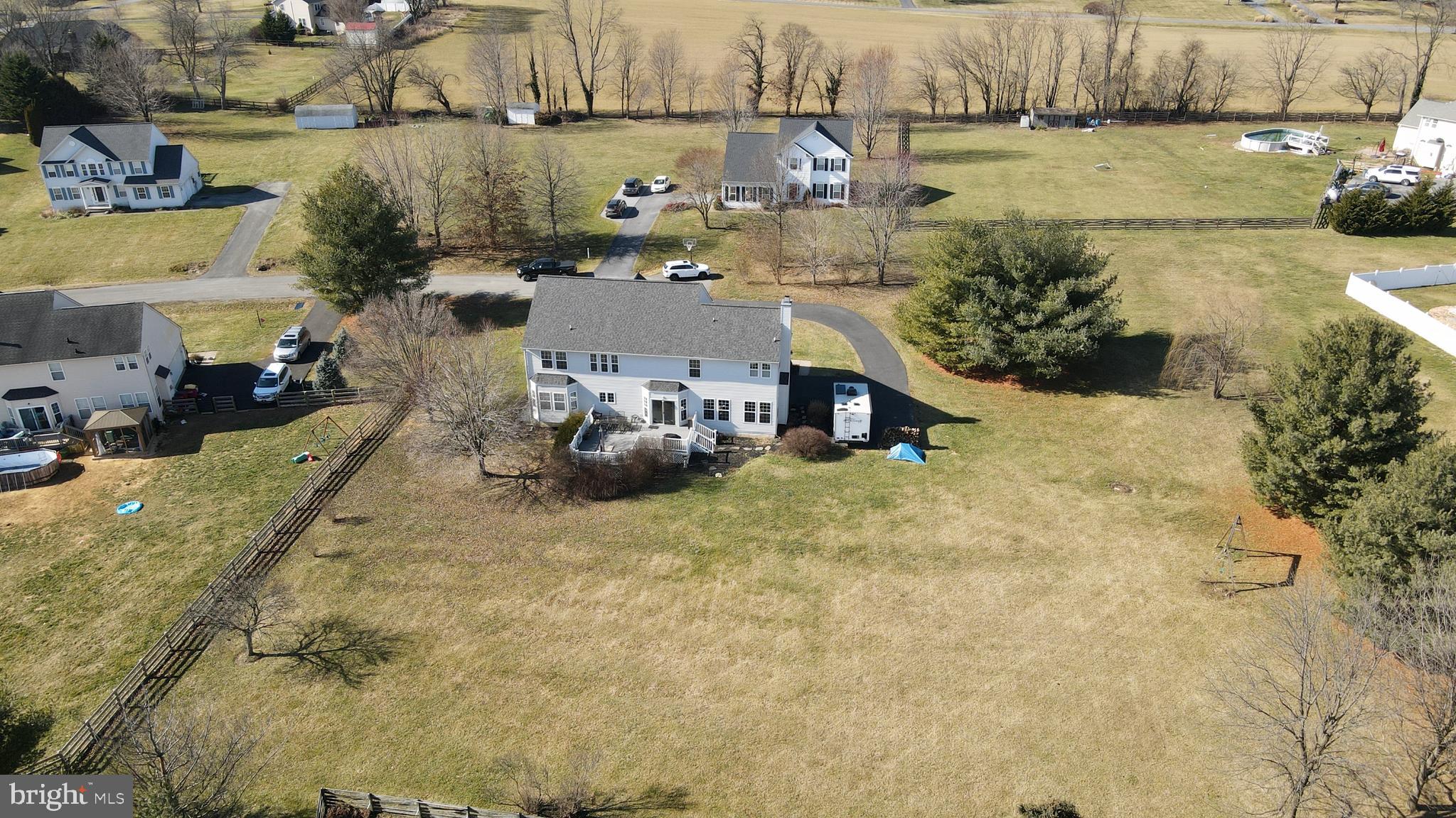 MEADOW BROOK - Residential